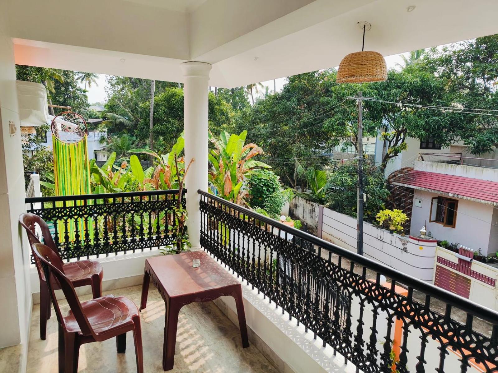 Double Room With Balcony photo 2