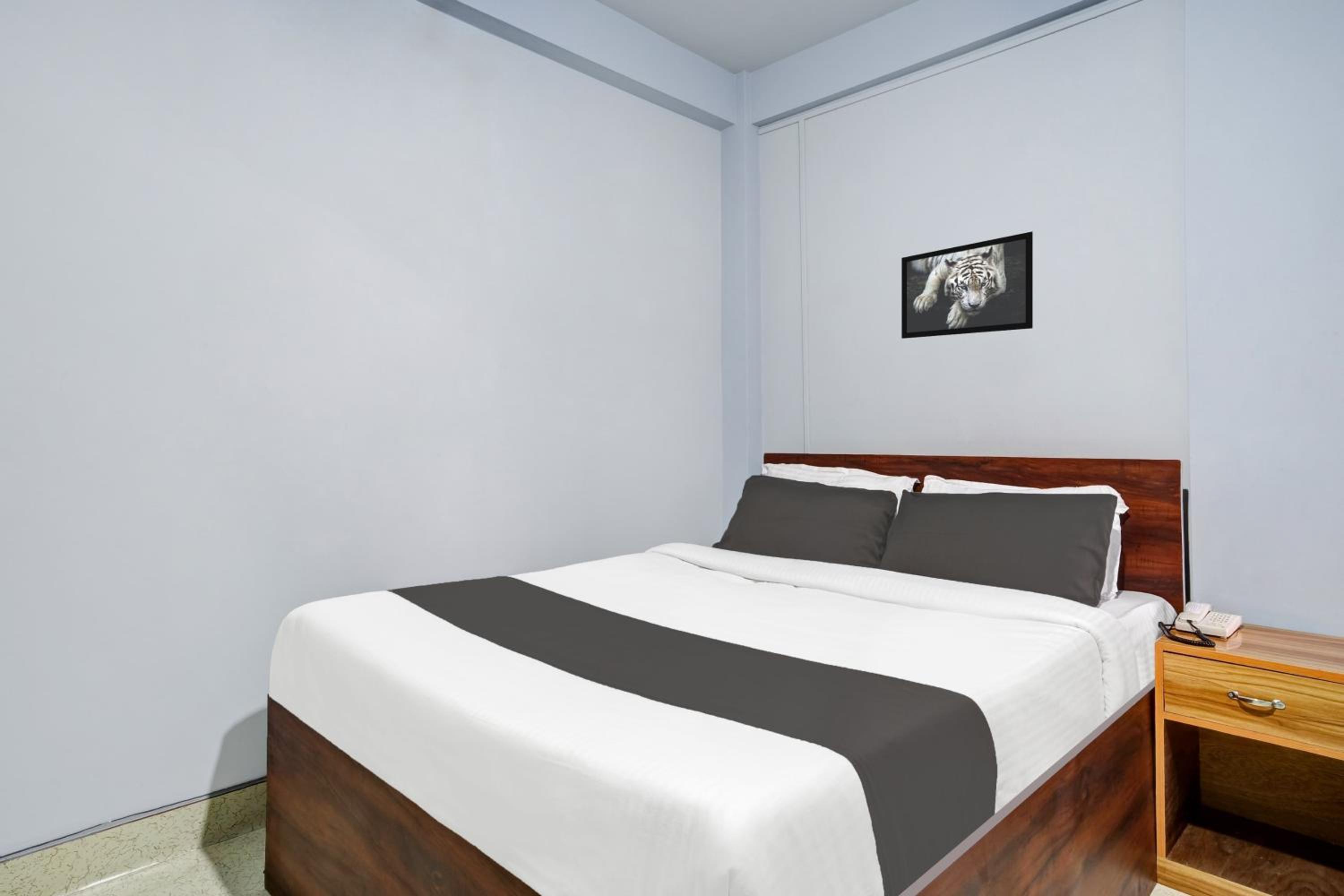 Classic Triple Room photo 1