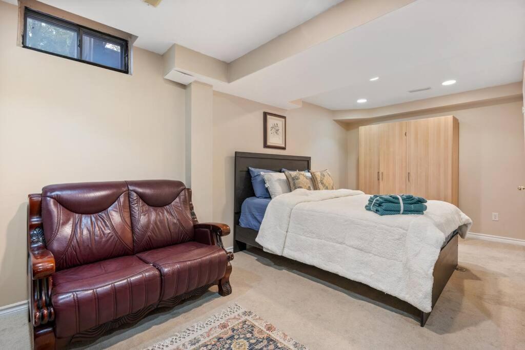 Four-Bedroom House photo 3