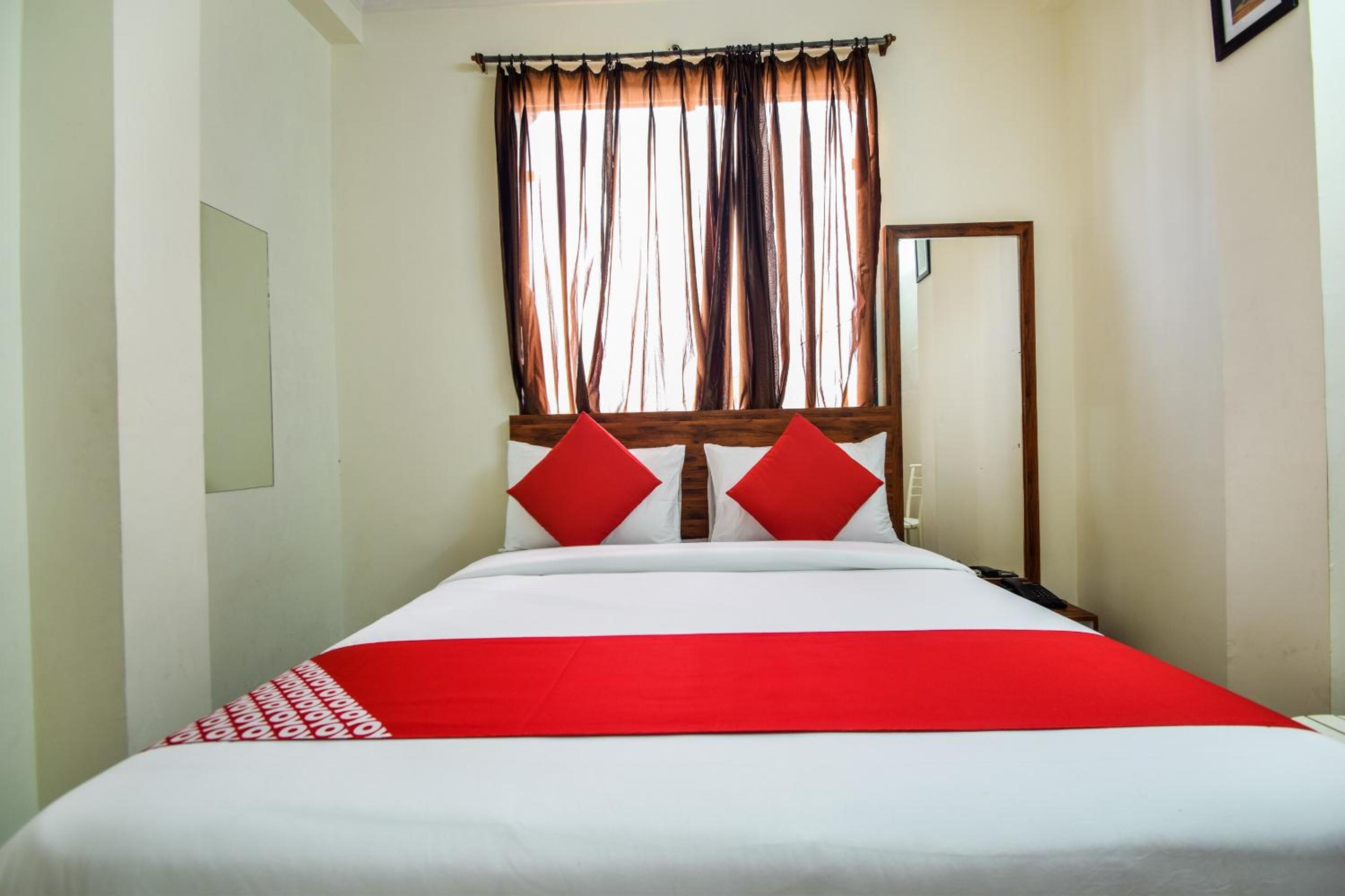 Small Double Room photo 3