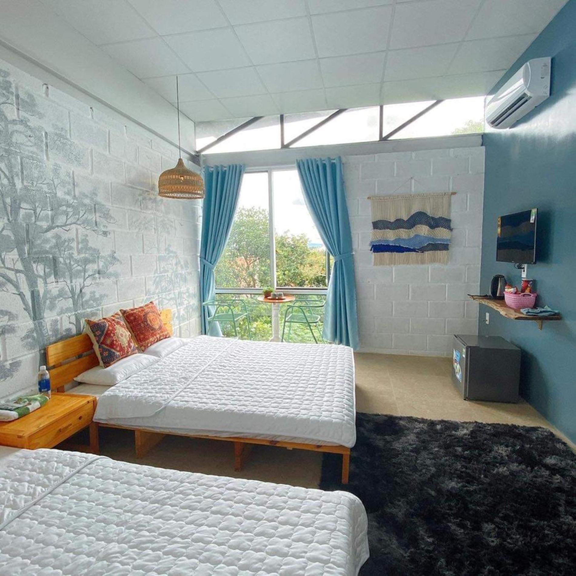 Quadruple Room - Photo 1