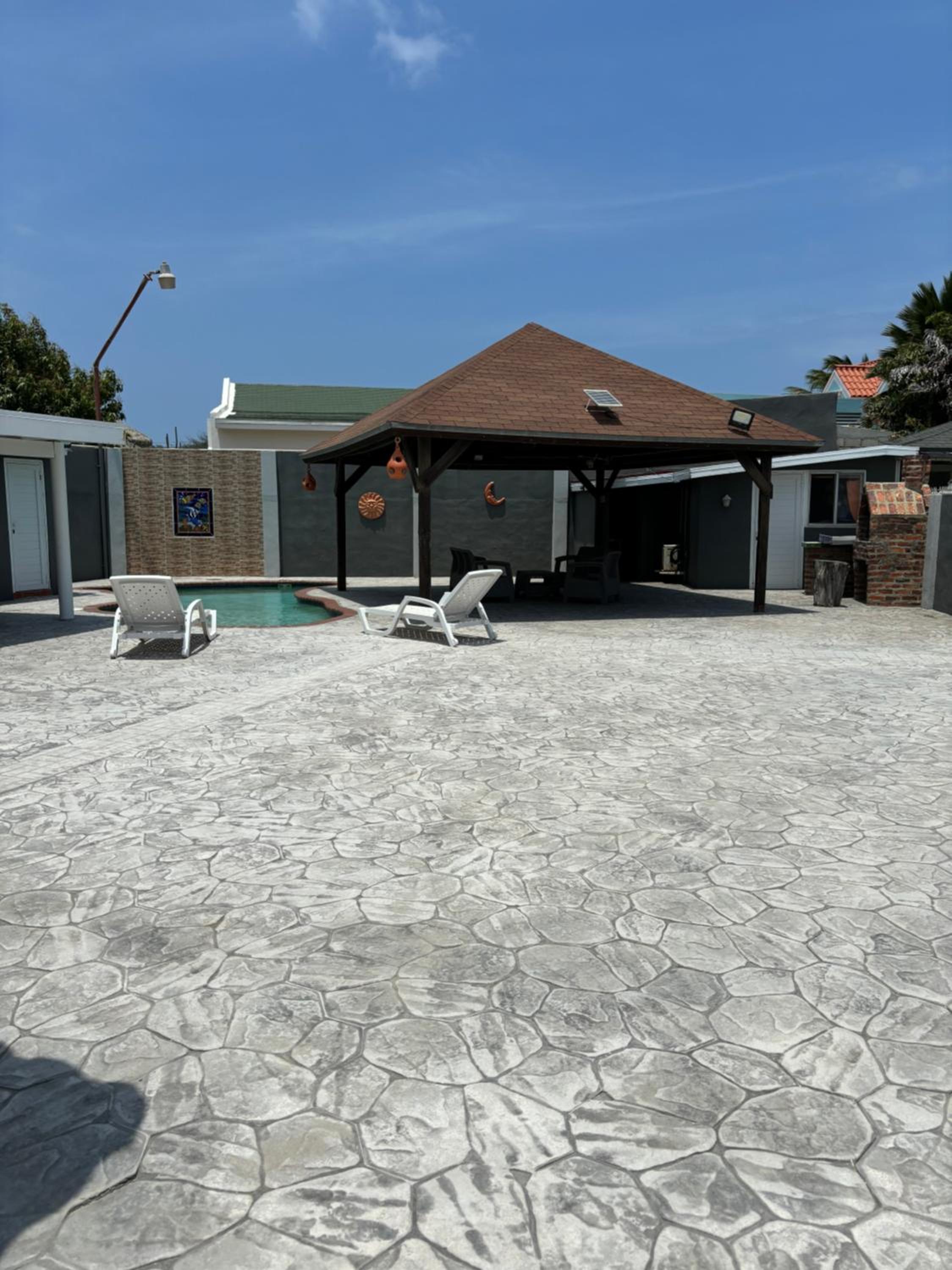 Three-Bedroom House photo 3