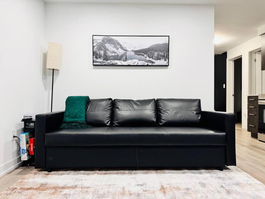 Two-Bedroom Apartment photo 2