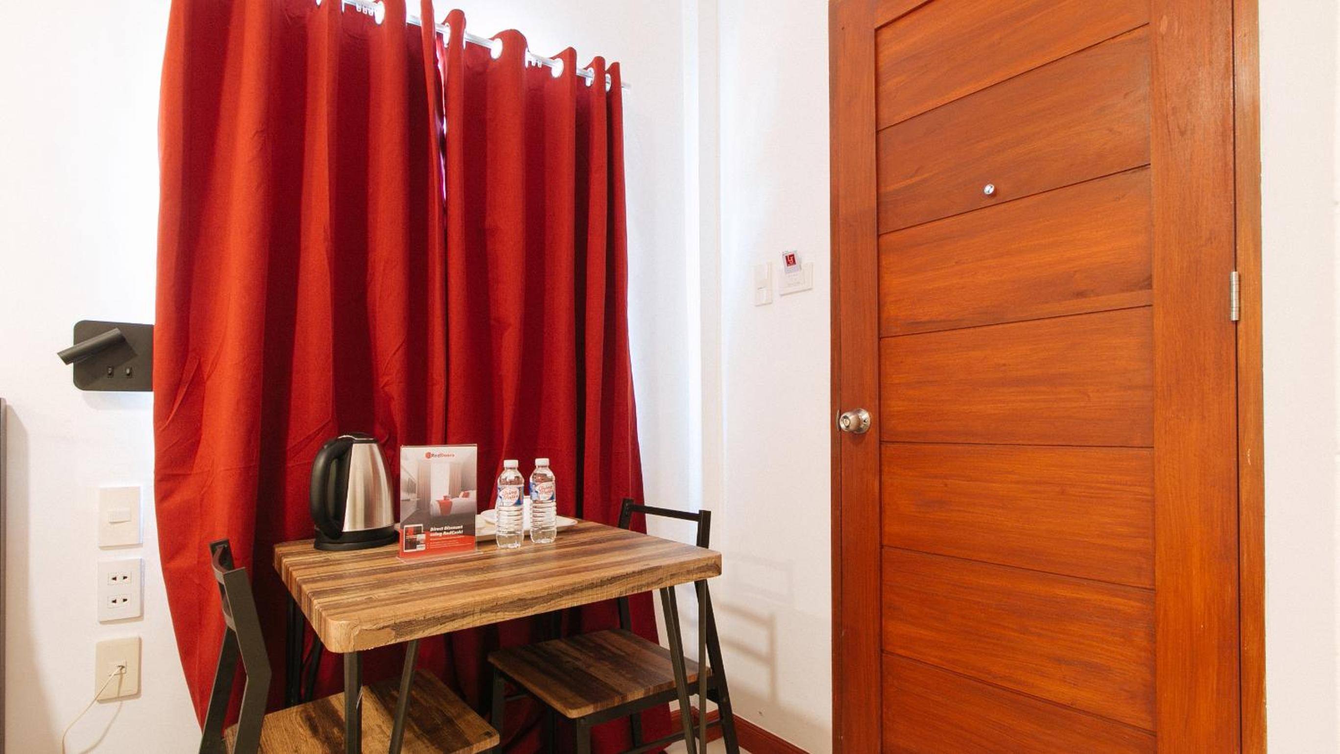 Deluxe Family Room - Photo 10