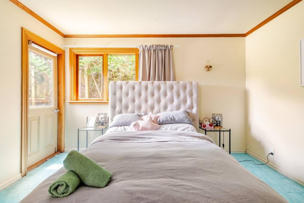 Three-Bedroom Villa photo 2