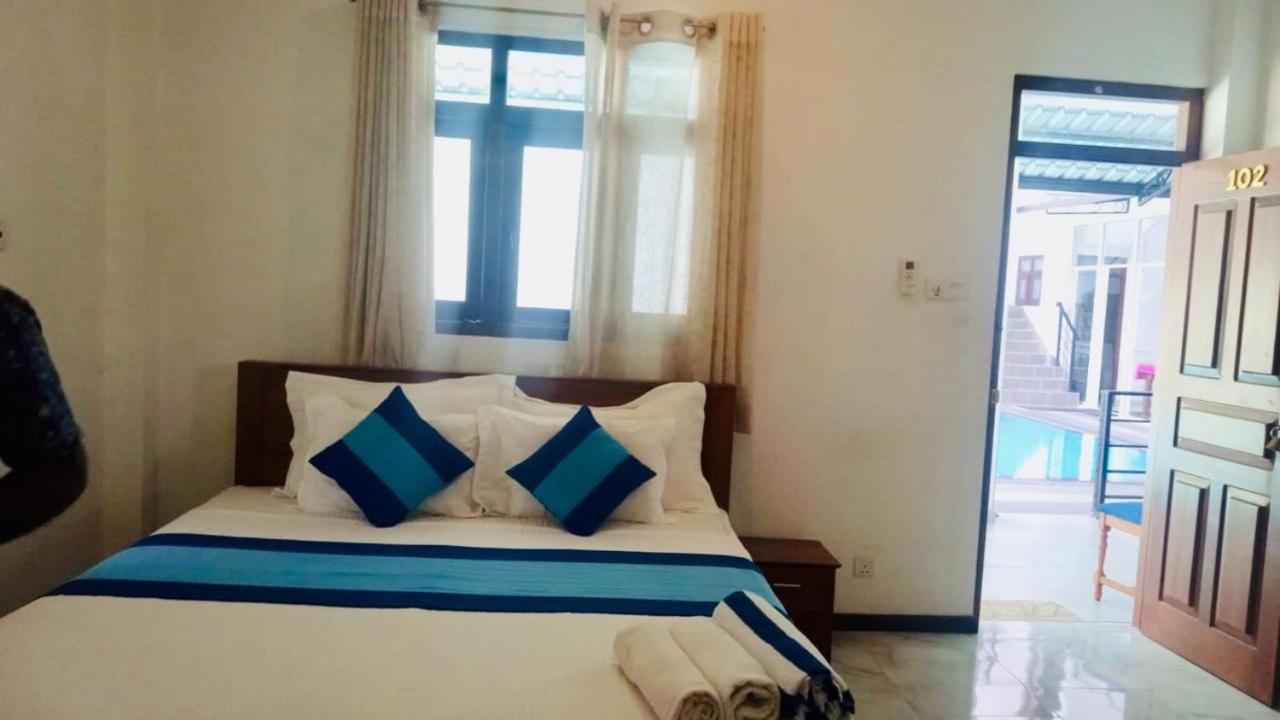 Double Room with Balcony photo 2