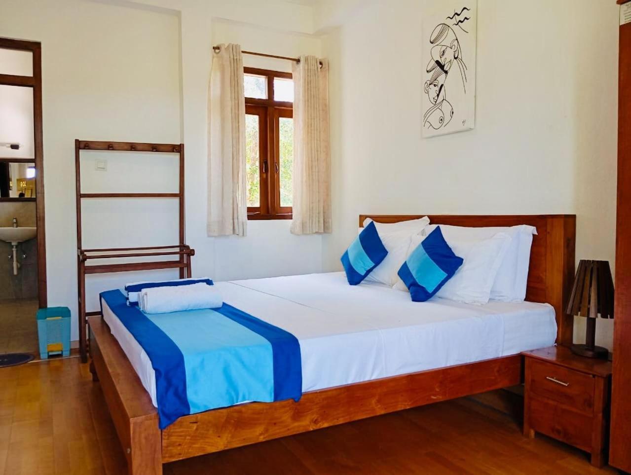 Double Room with Balcony photo 3