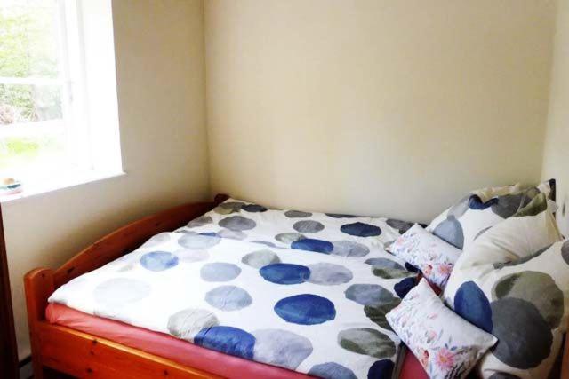 Two-Bedroom Apartment with Shower  photo 1