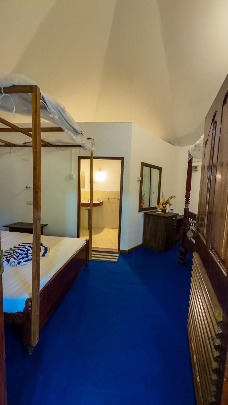 Double Room with Balcony (2 Adults + 1 Child)