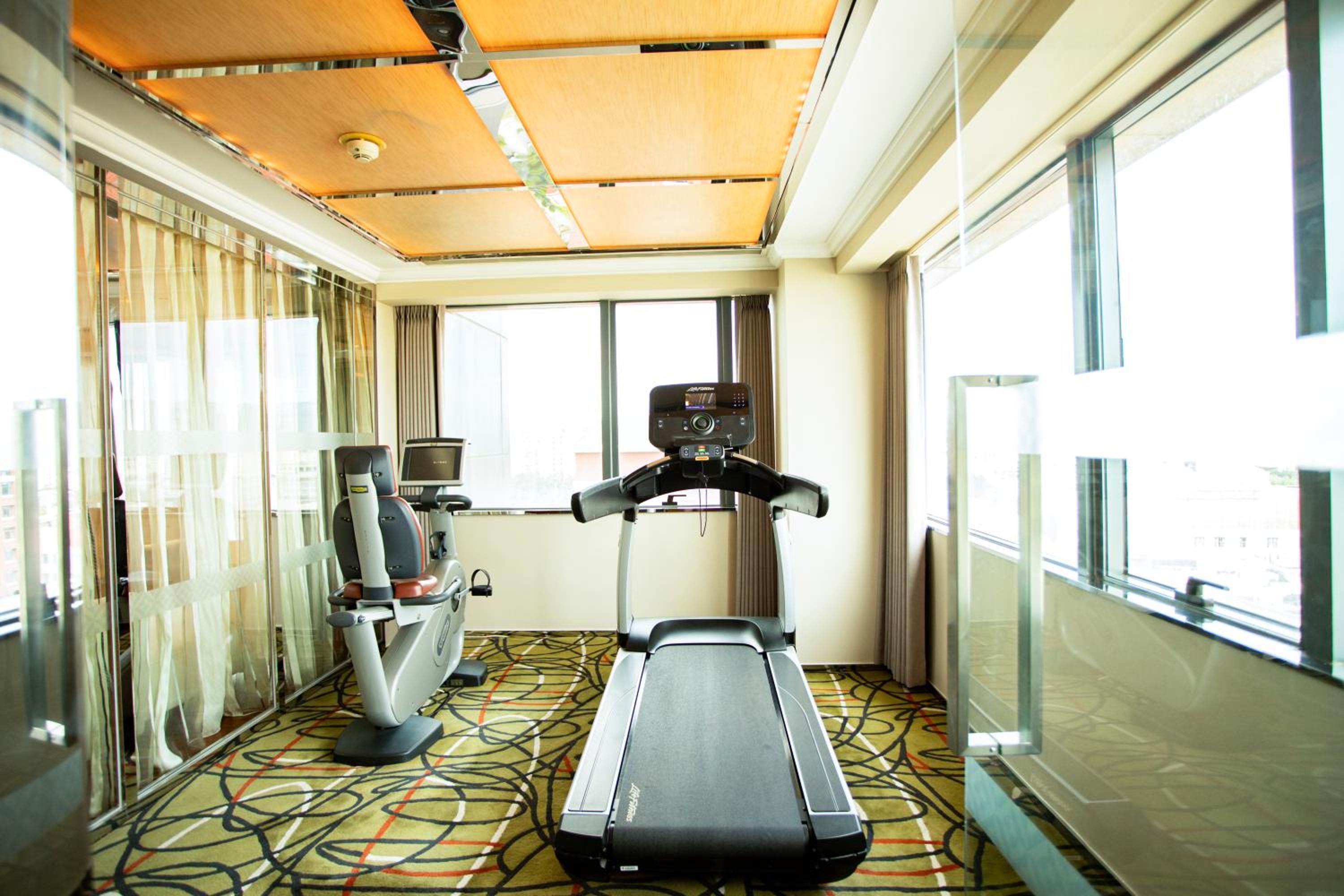 Deluxe Suite, Club lounge access, 1 Bedroom Suite, 1 King photo 3
