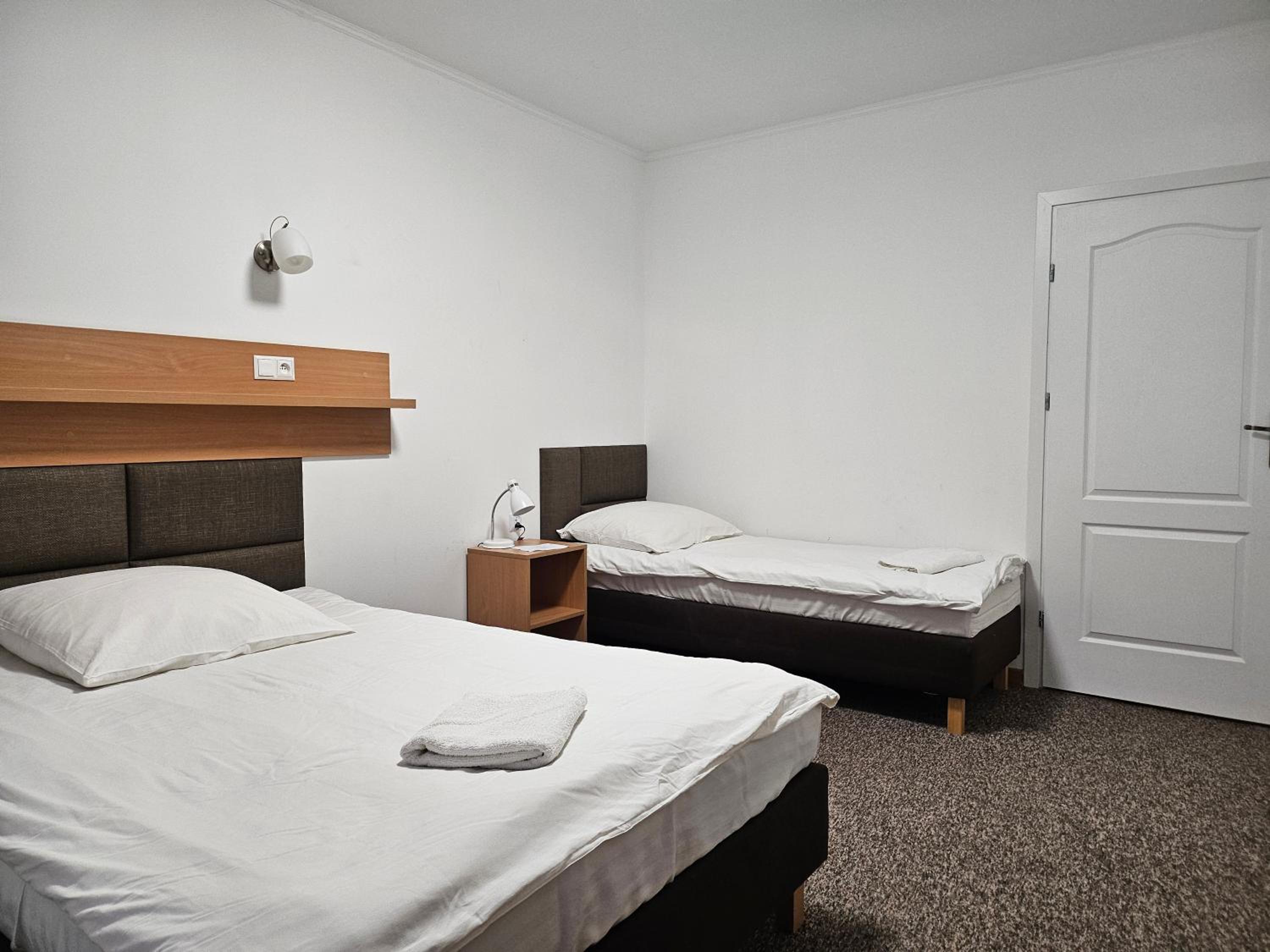Standard Double Room photo 3