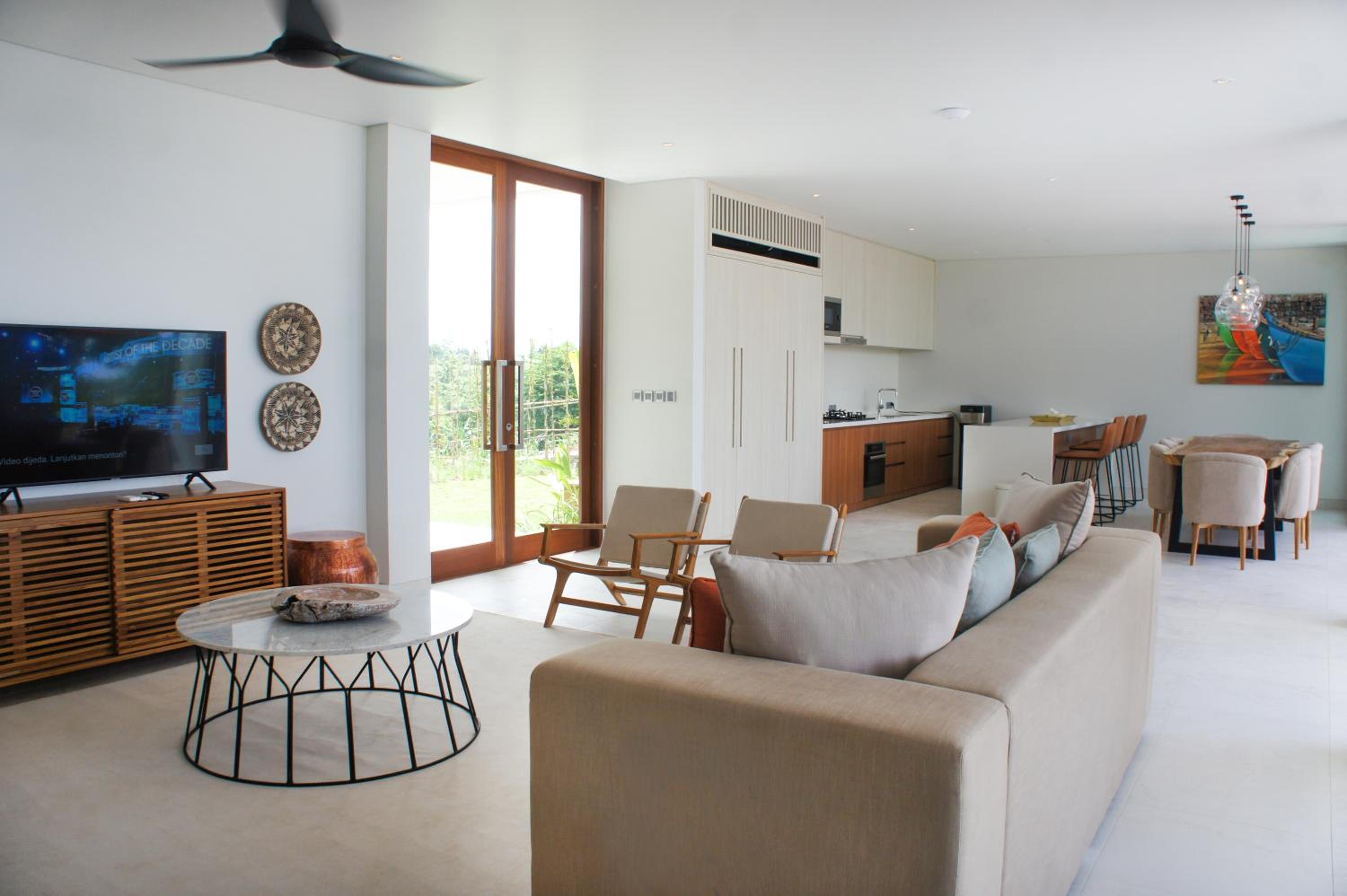4-Bedroom Pool Villa with Ocean View photo 3