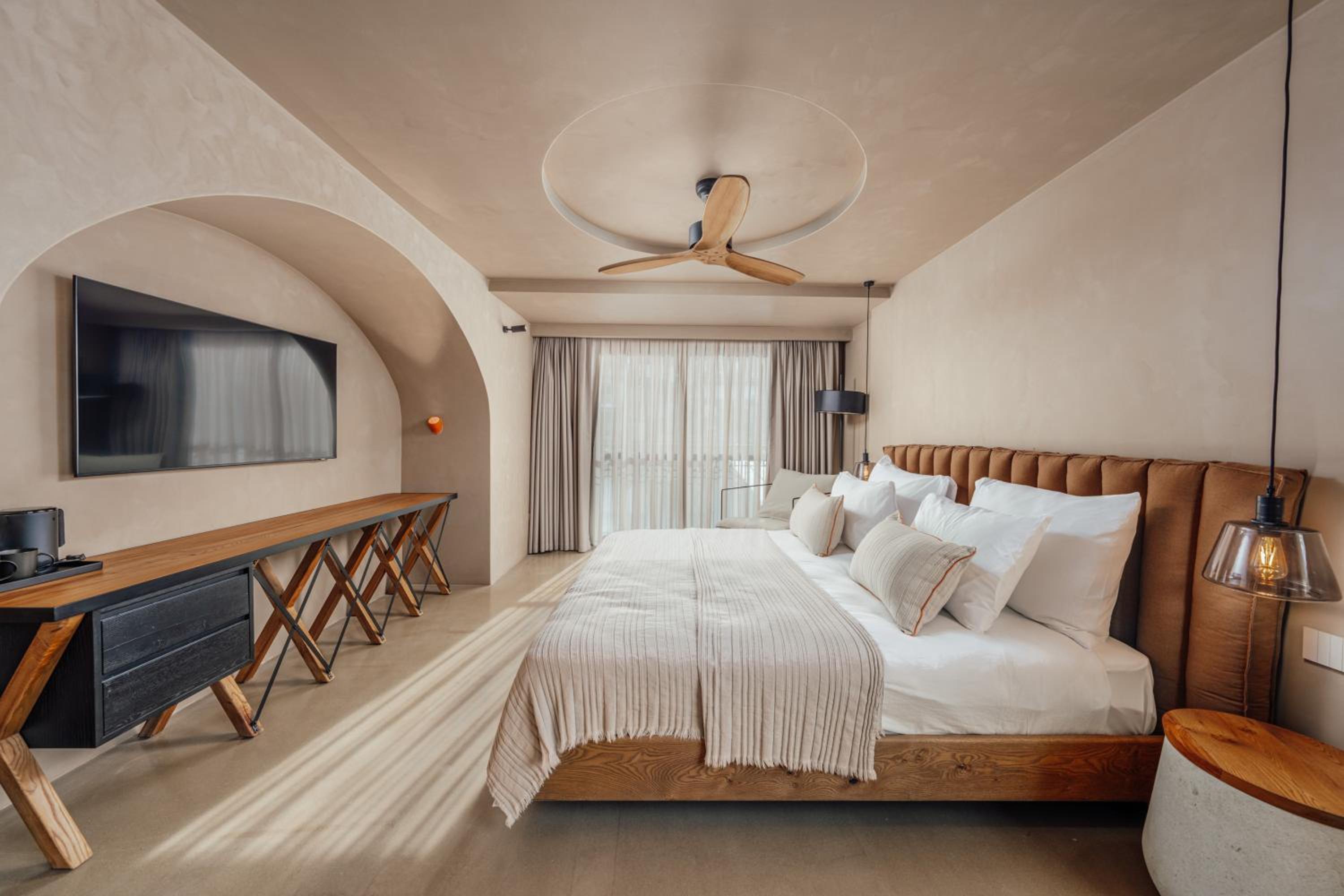 Standard Triple Room - Photo 2
