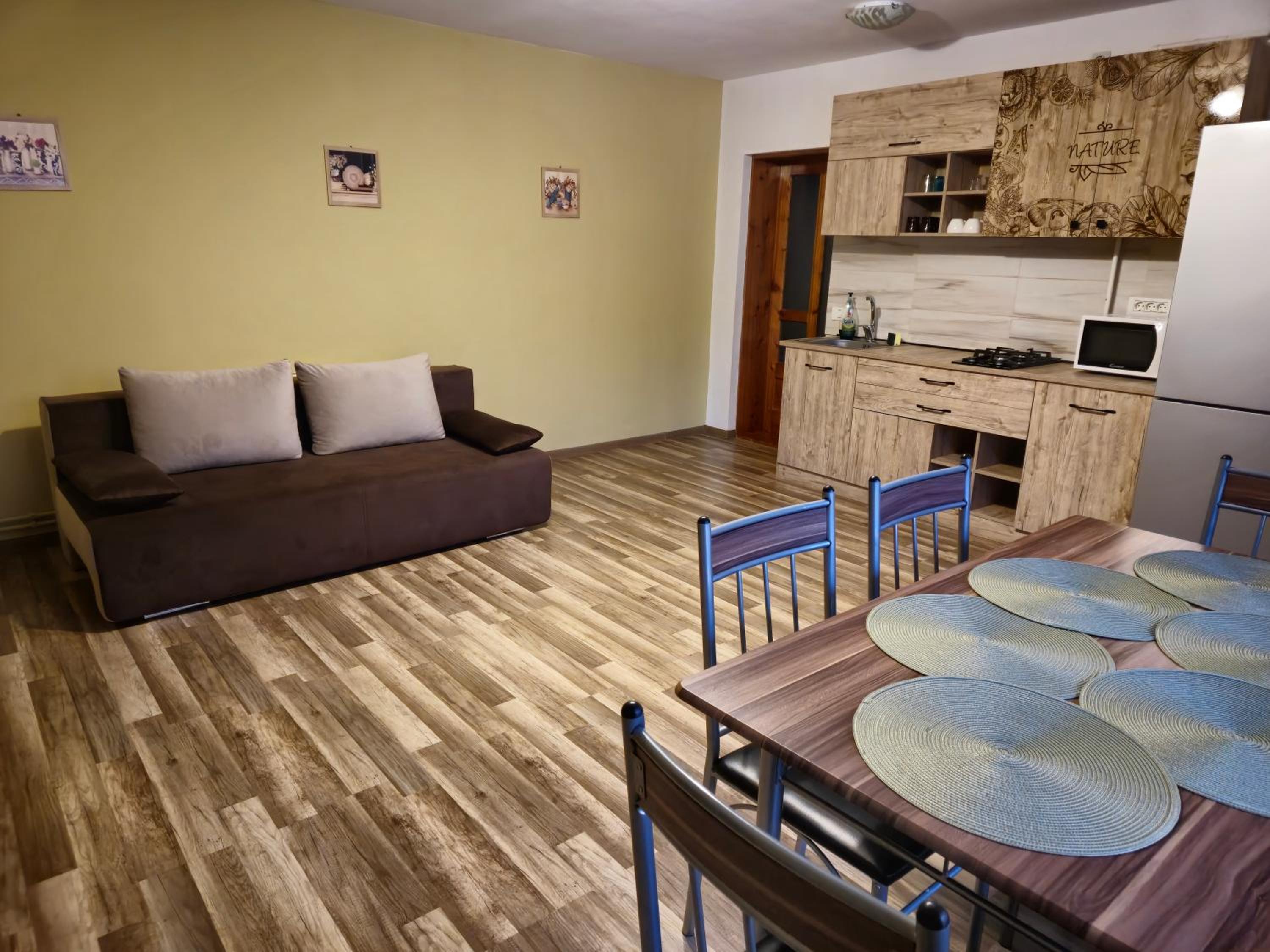 Two-Bedroom House photo 3