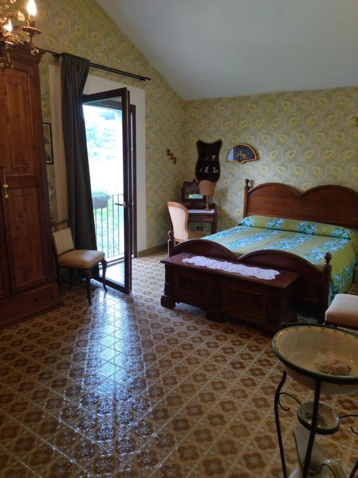 Double Room with Private Bathroom photo 1