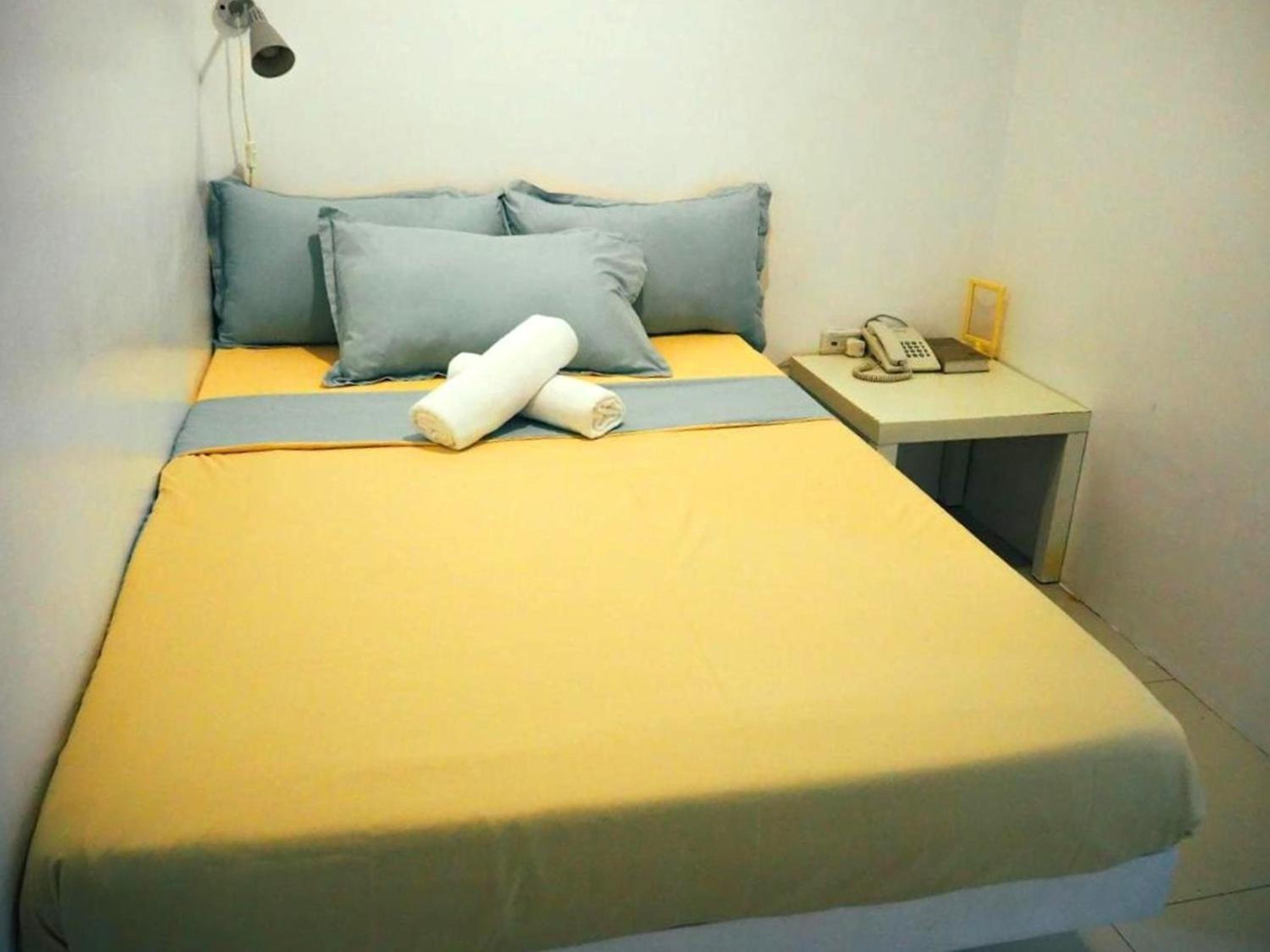 Budget Double Room - Photo 1
