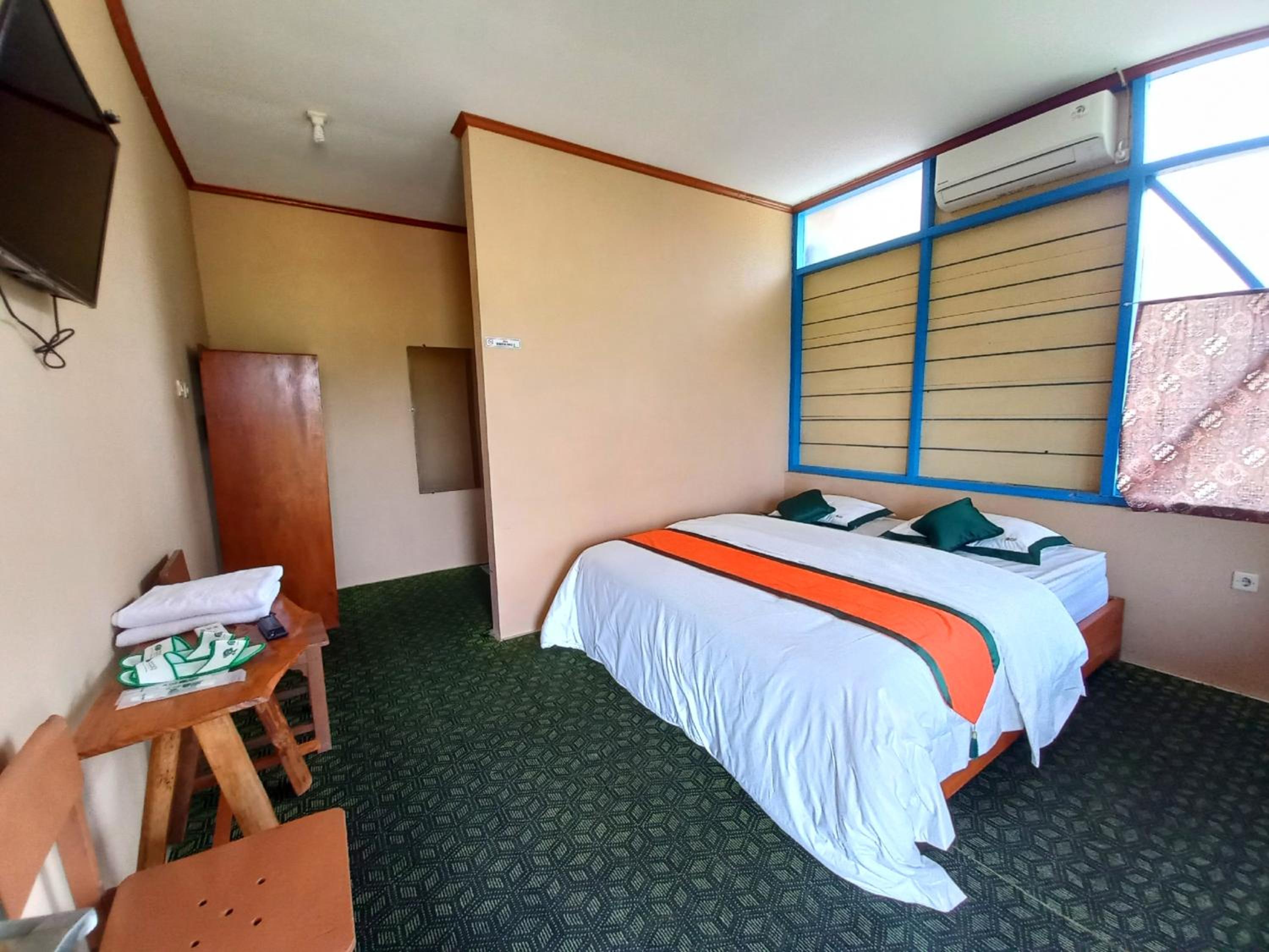 Double Room with Garden View photo 2