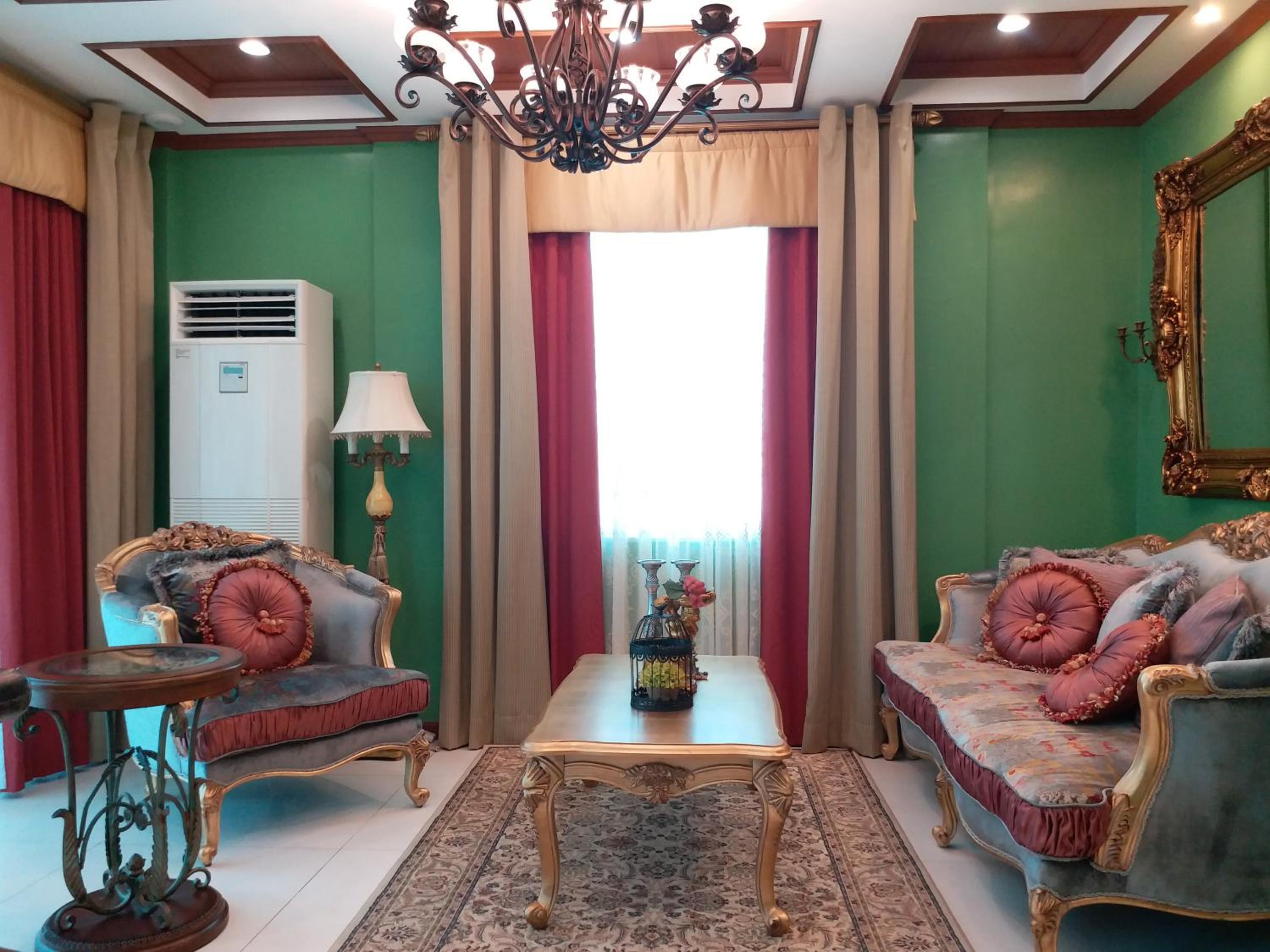 Villa - Photo 3