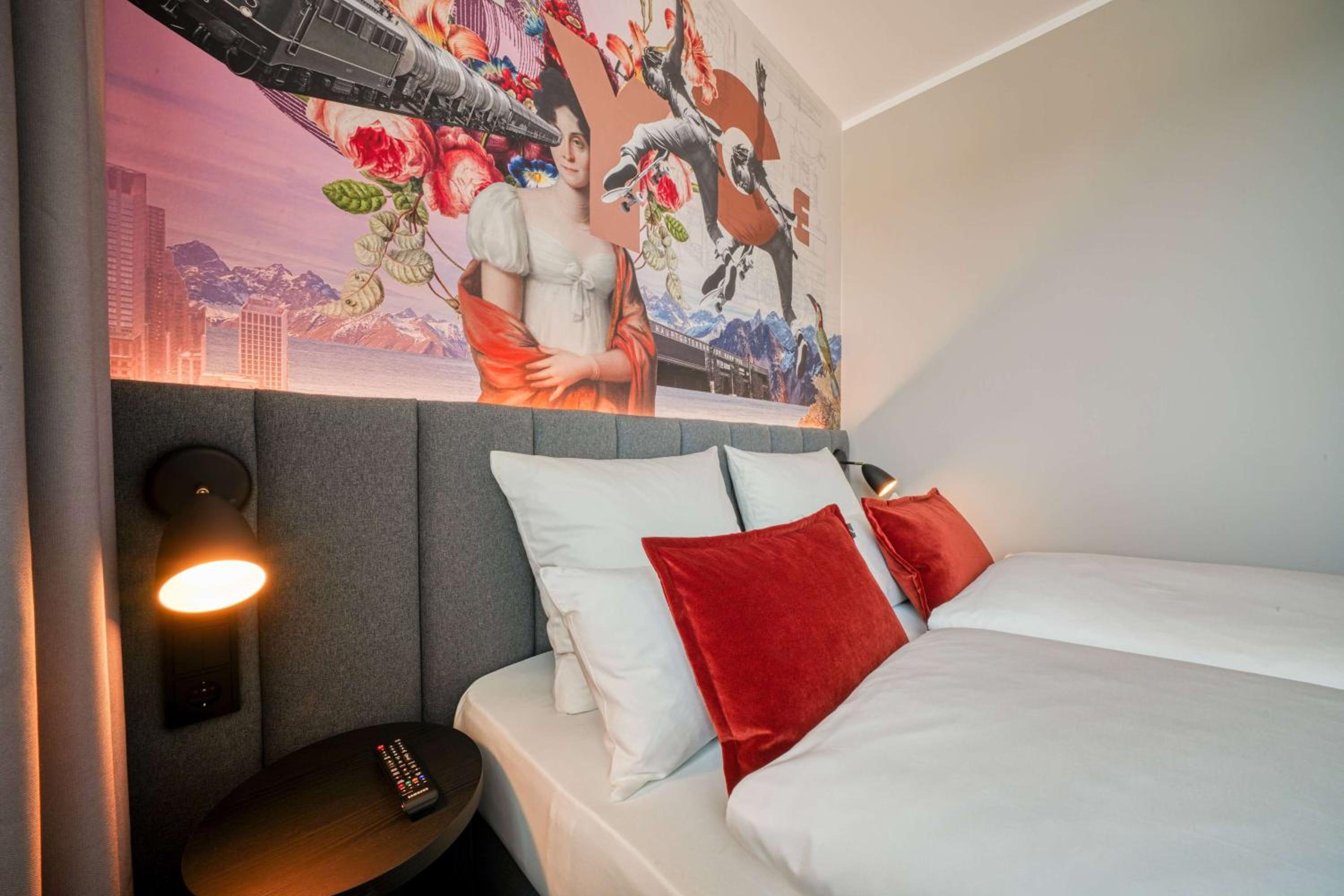 Standard Room, 1 Double Bed photo 2