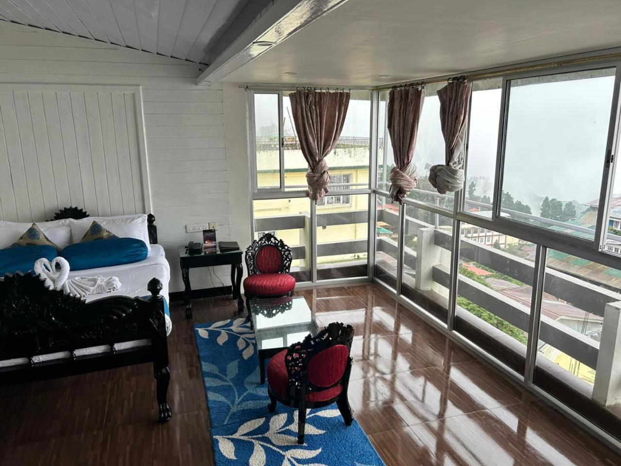 Double Room with Mountain View photo 2