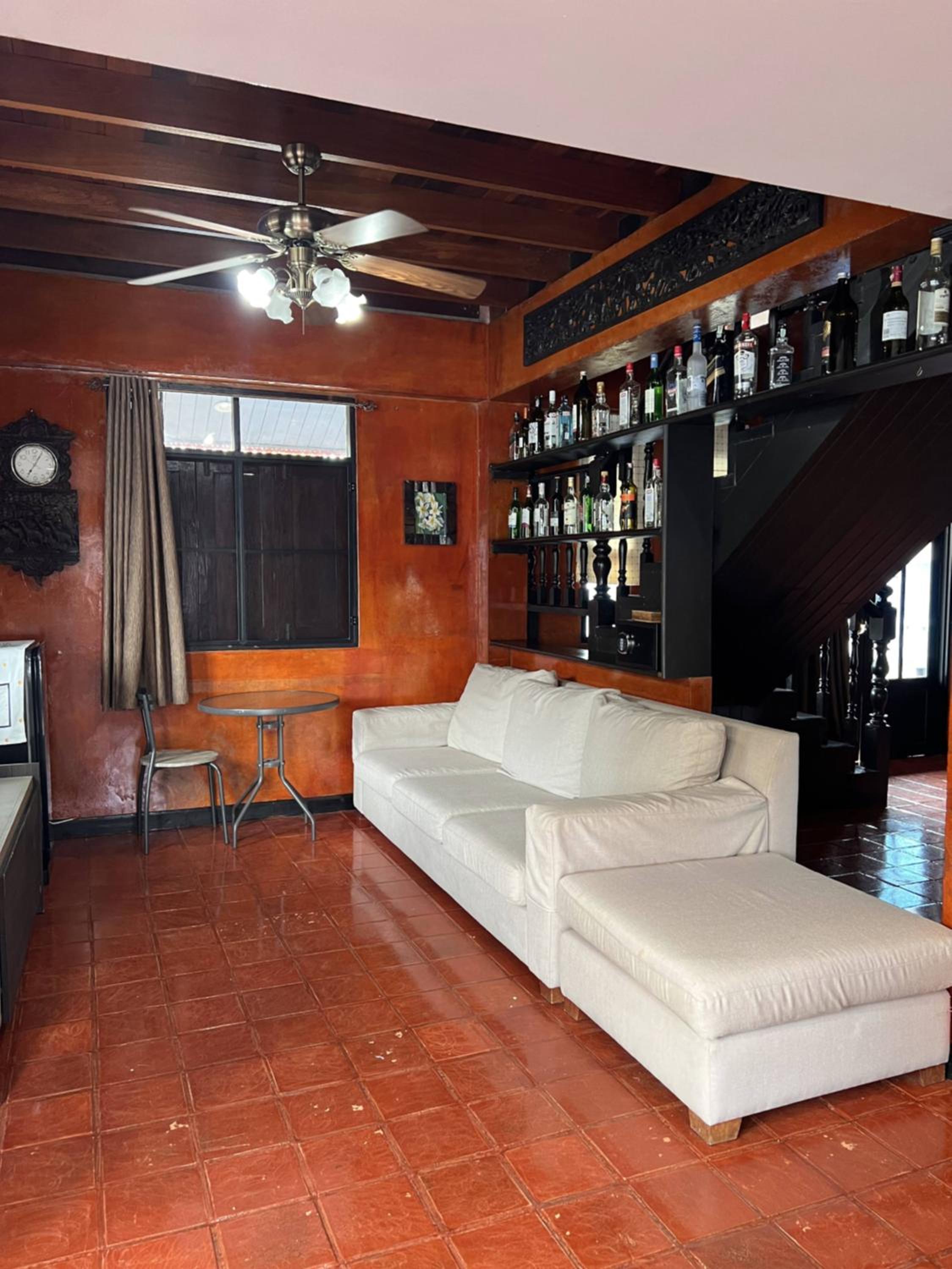 Duplex Suite - Photo 14