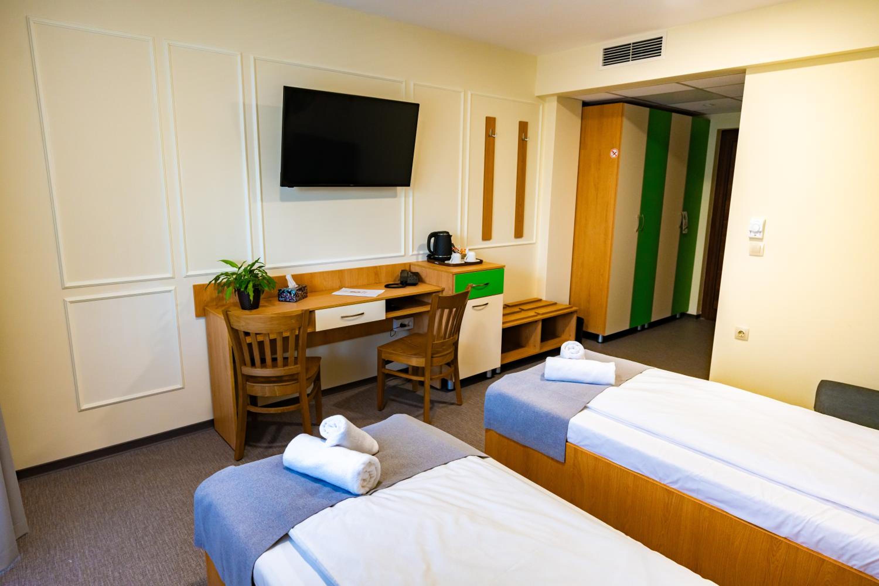 Twin Room photo 2