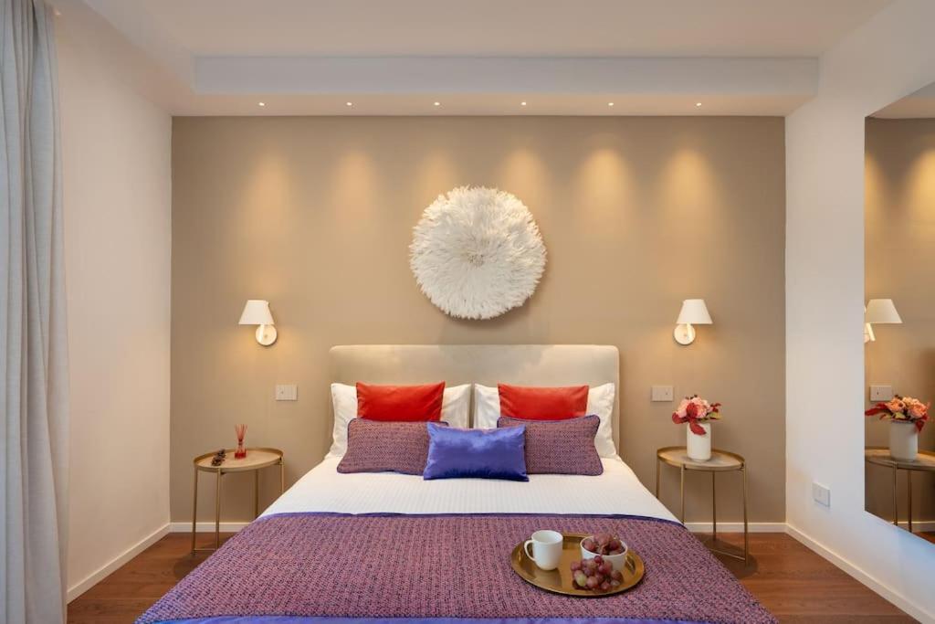 Deluxe One-Bedroom Apartment With Garden View