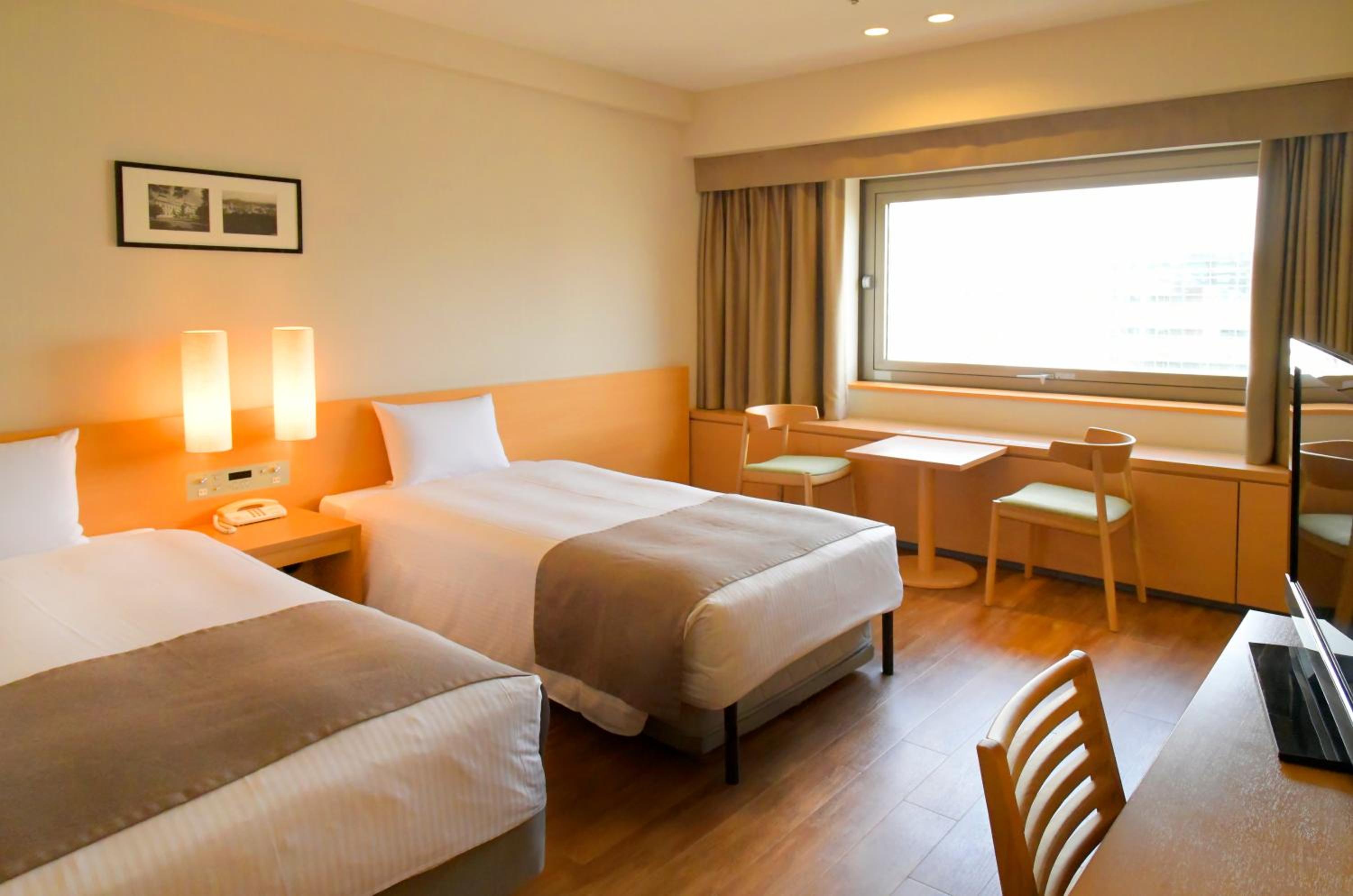 Standard Twin Room - Non-Smoking
