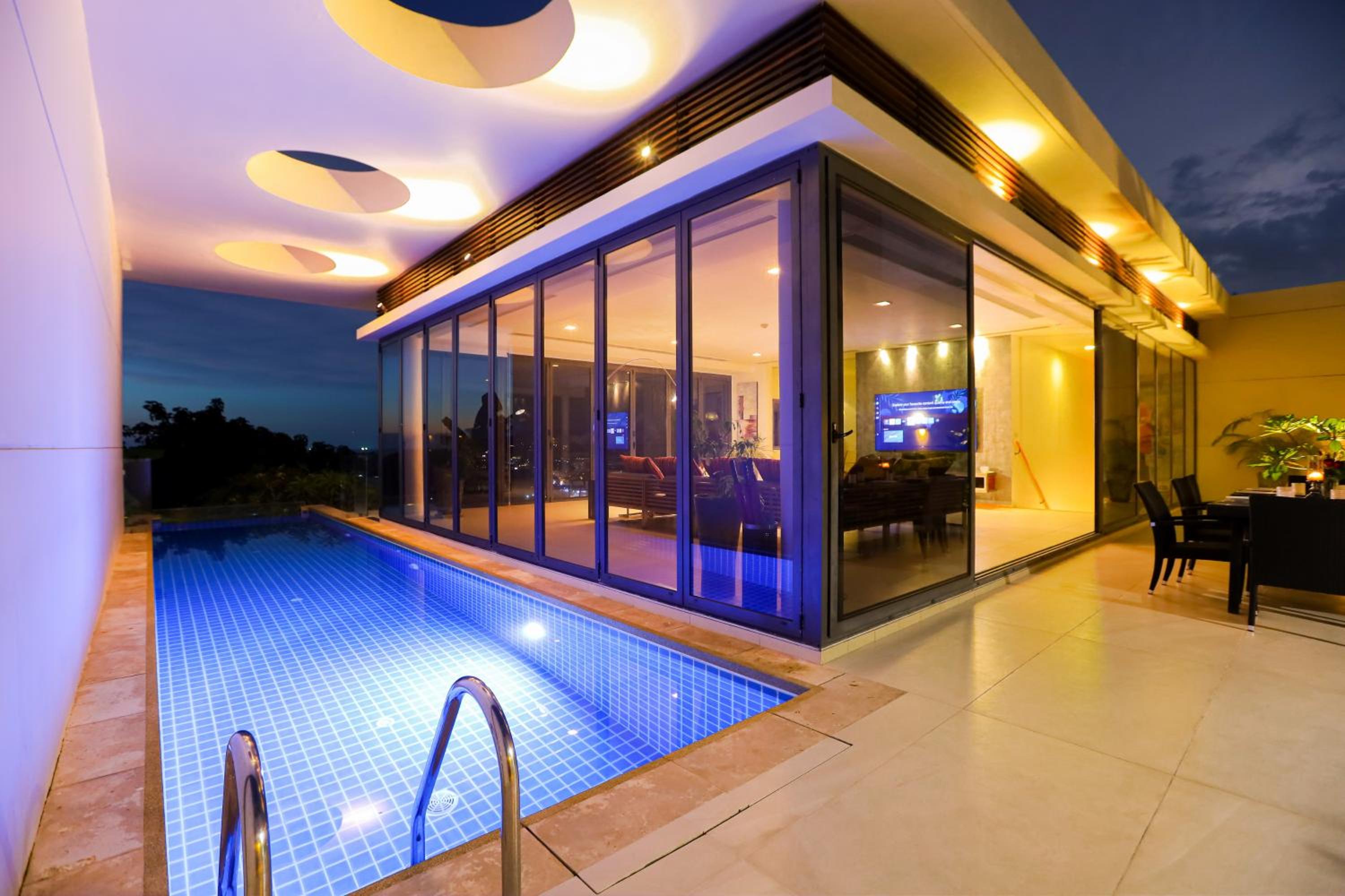 Penthouse Apartment photo 3