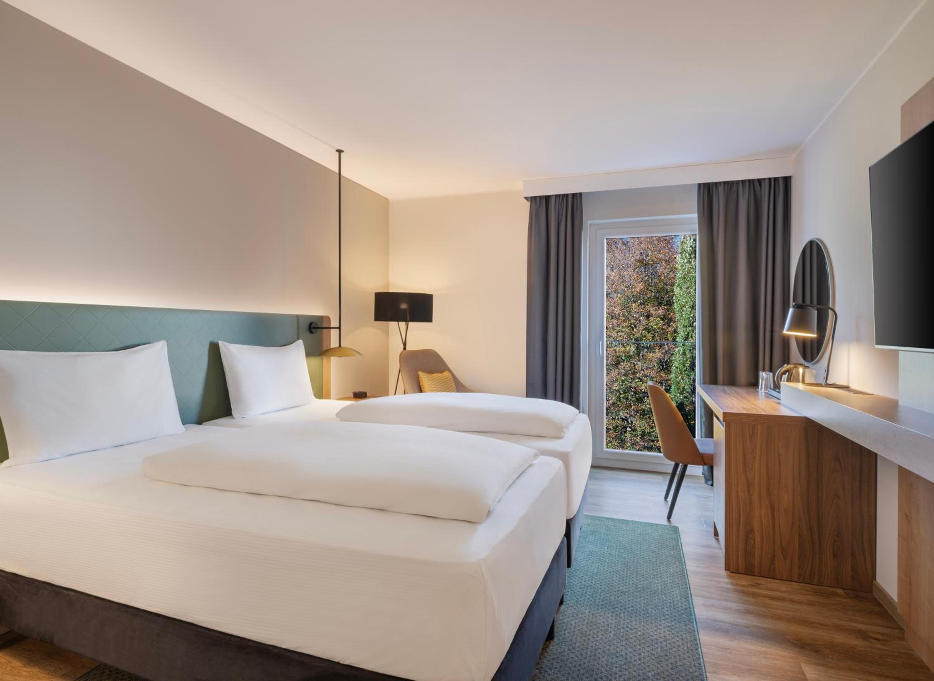 Twin Room - Photo 1