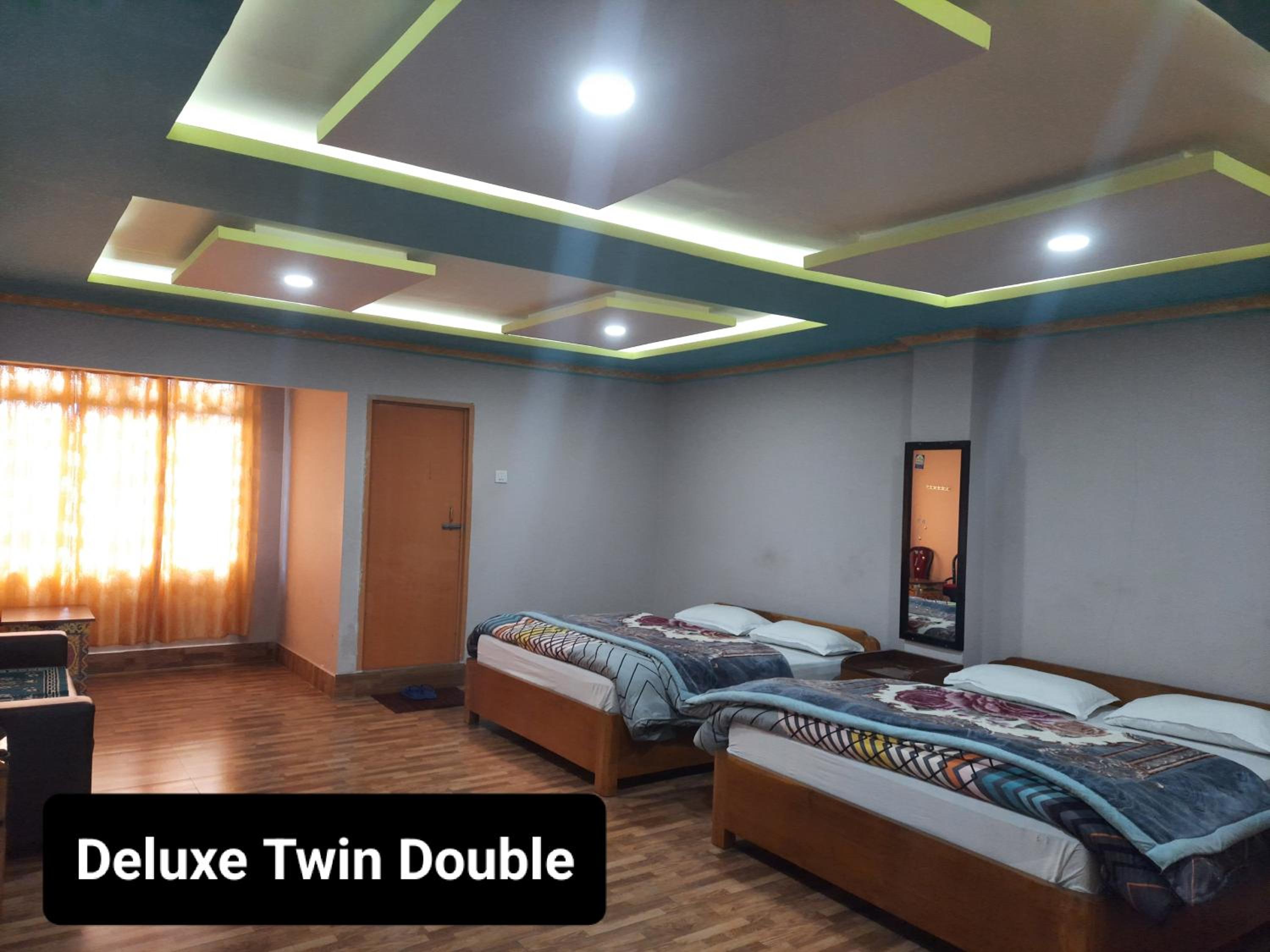 Deluxe Double Or Twin Room With Mountain View photo 1