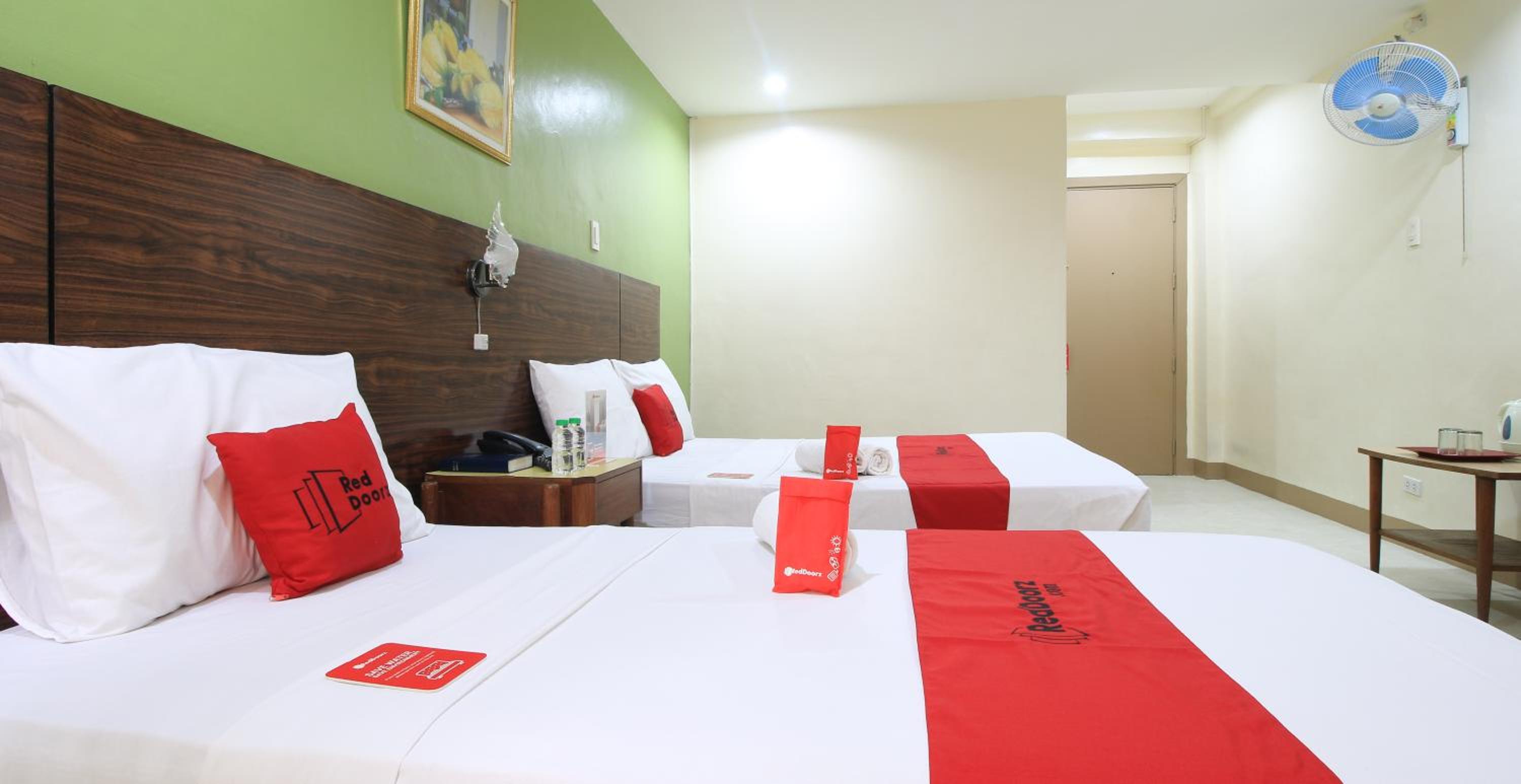 Triple Room - Photo 14