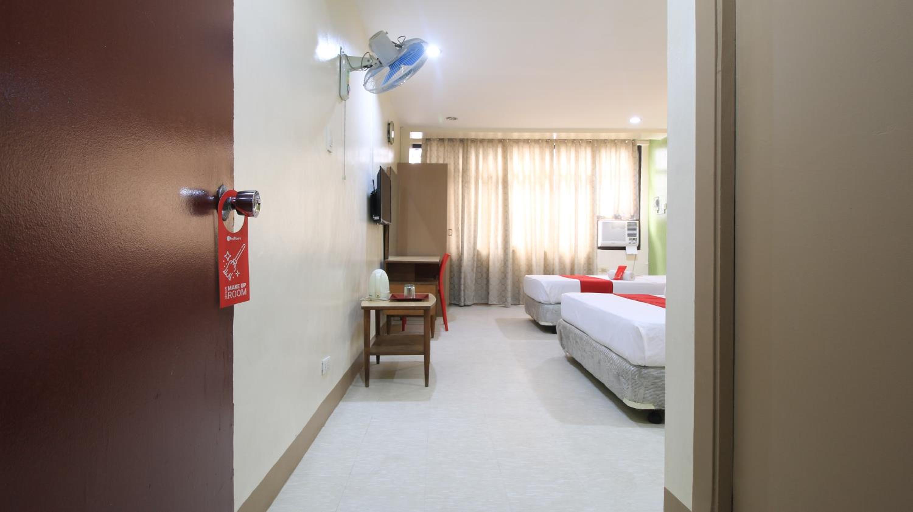 Triple Room - Photo 8