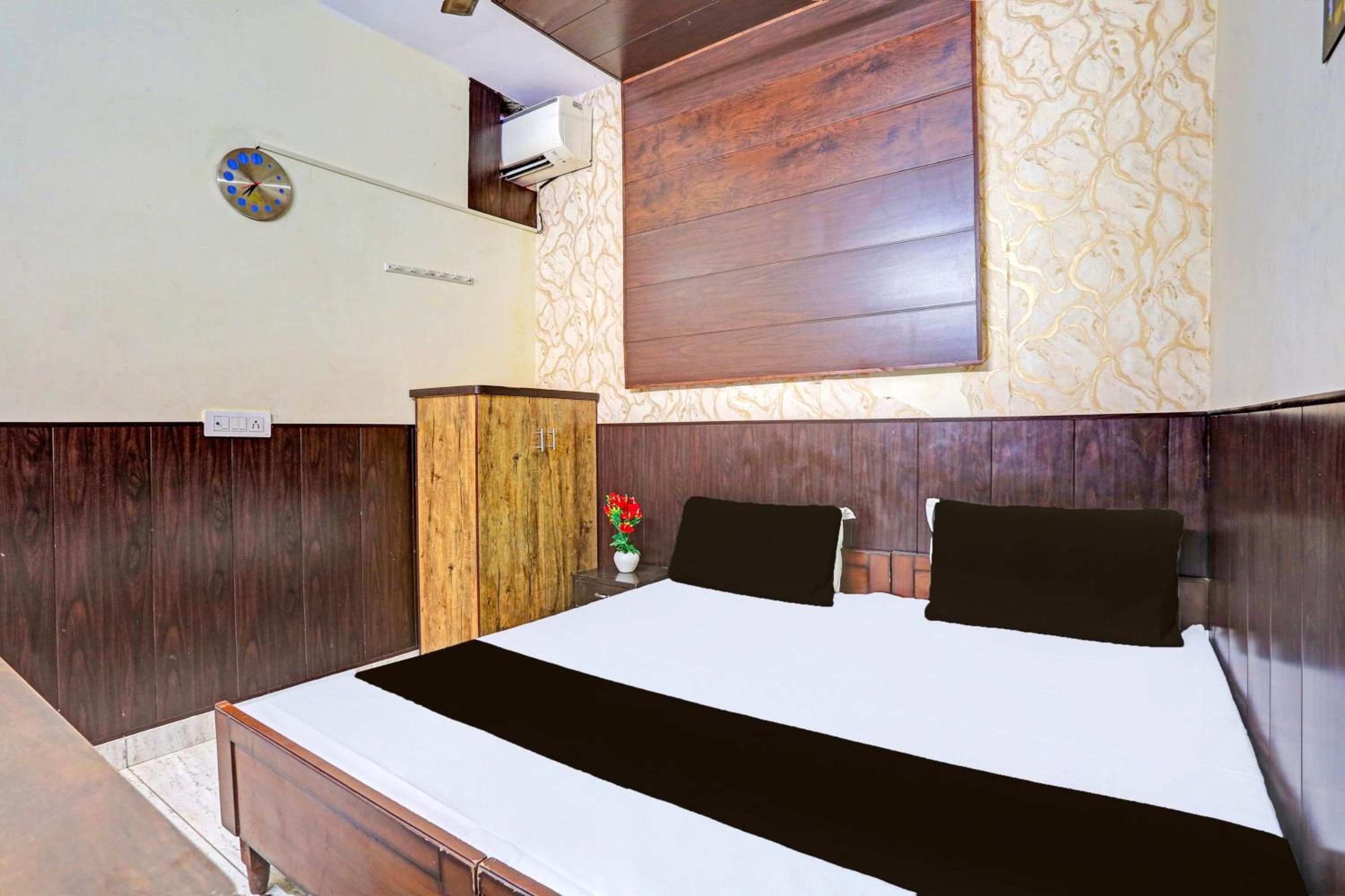 Classic Triple Room