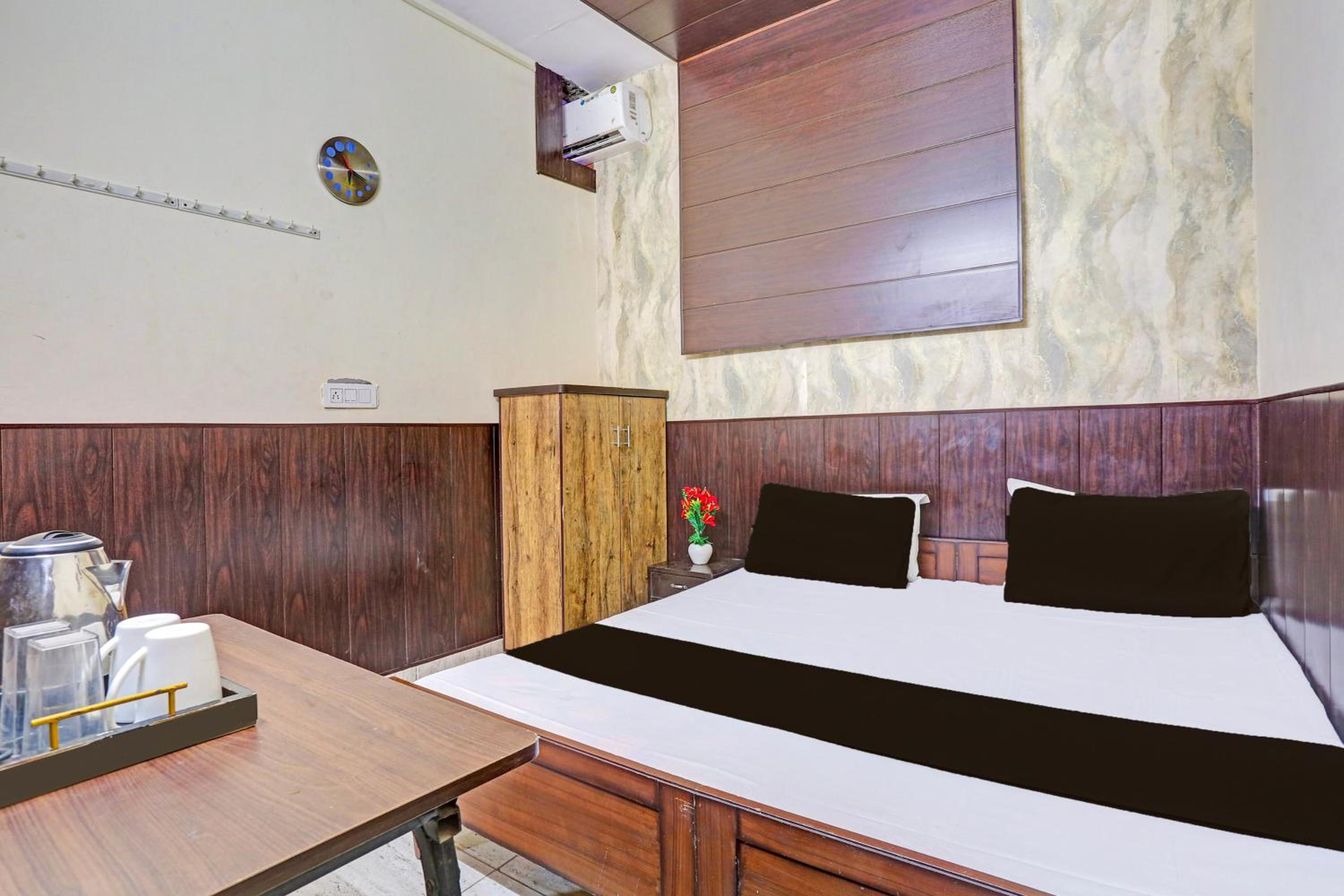 Classic Triple Room photo 2