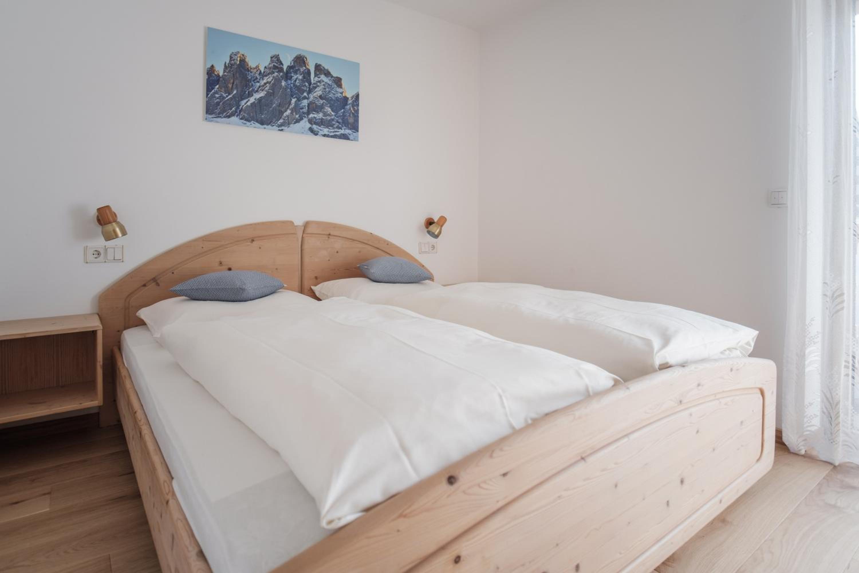 Superior One-Bedroom Apartment with Balcony