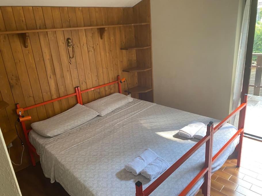 Three-Bedroom Chalet photo 1
