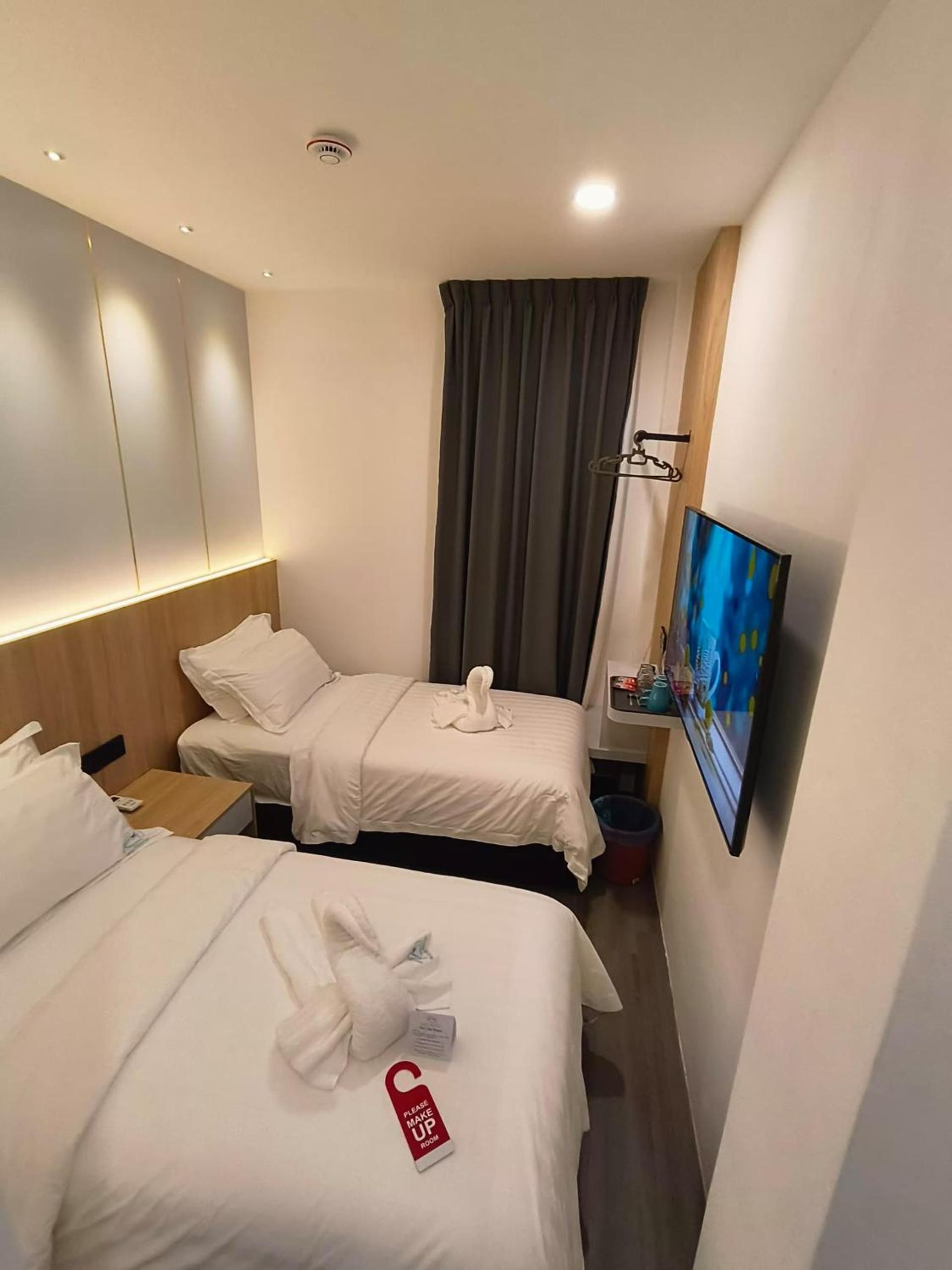 Standard Twin Room photo 3
