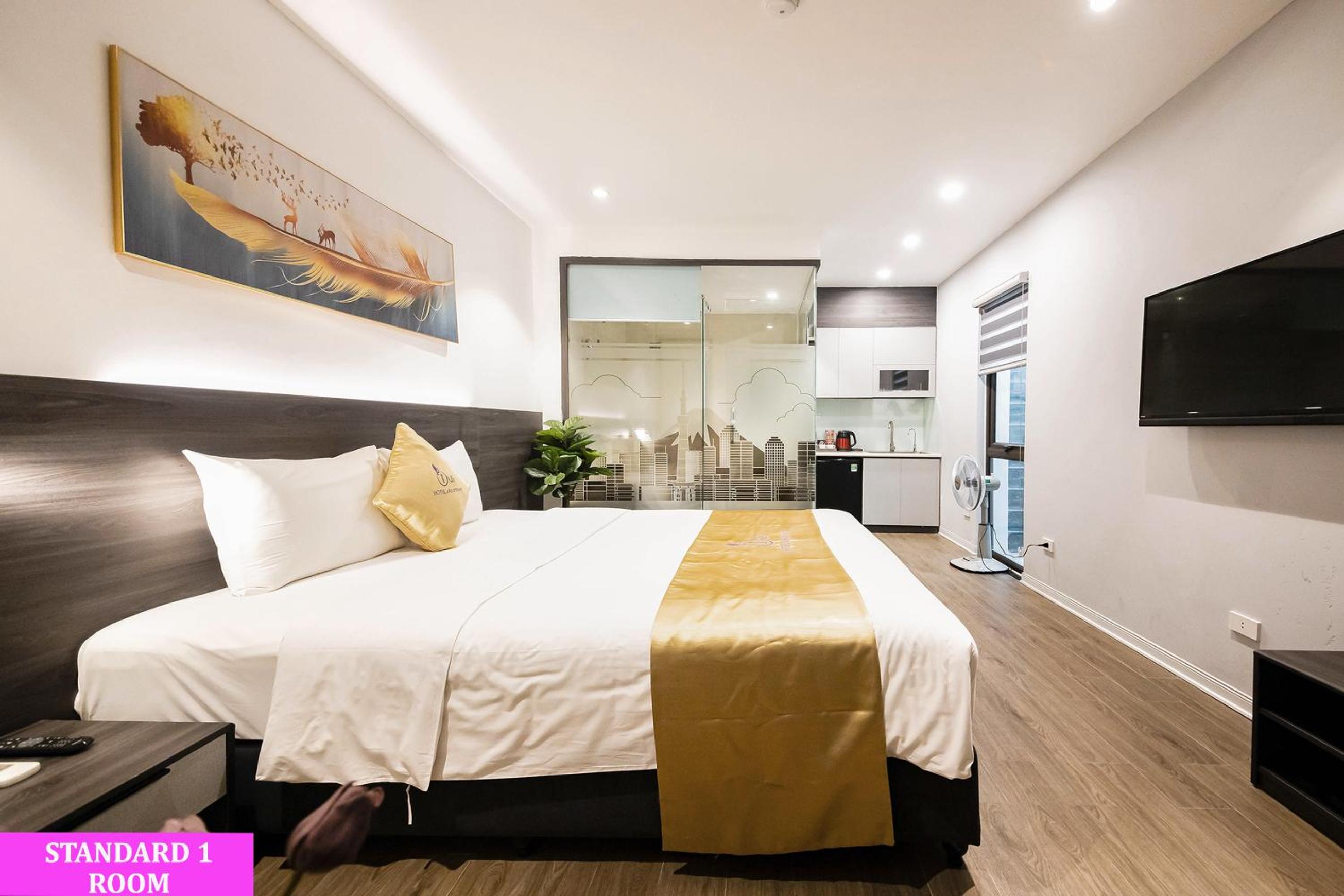 Standard King Room