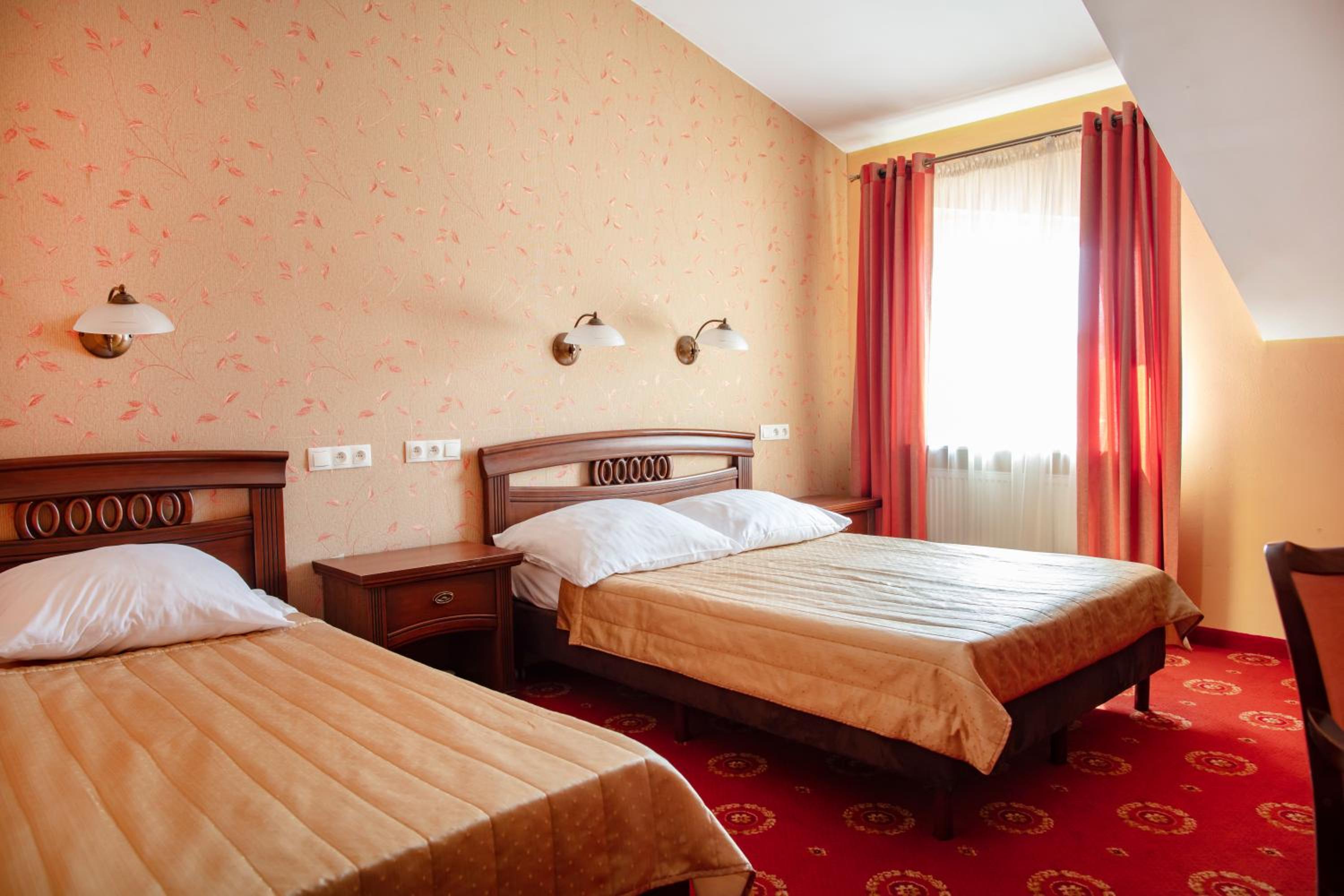 Deluxe Twin Room - Photo 4