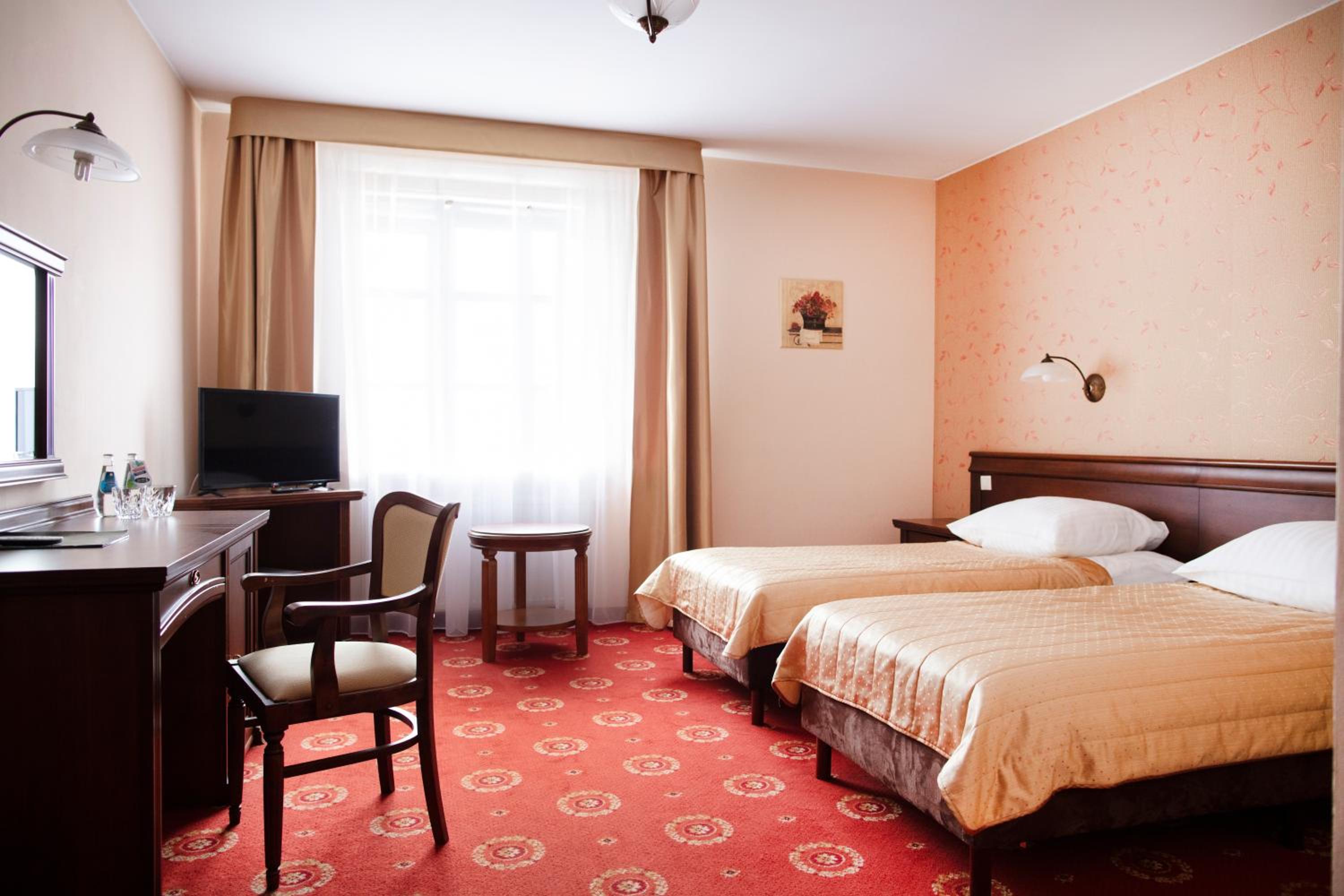 Deluxe Twin Room - Photo 2