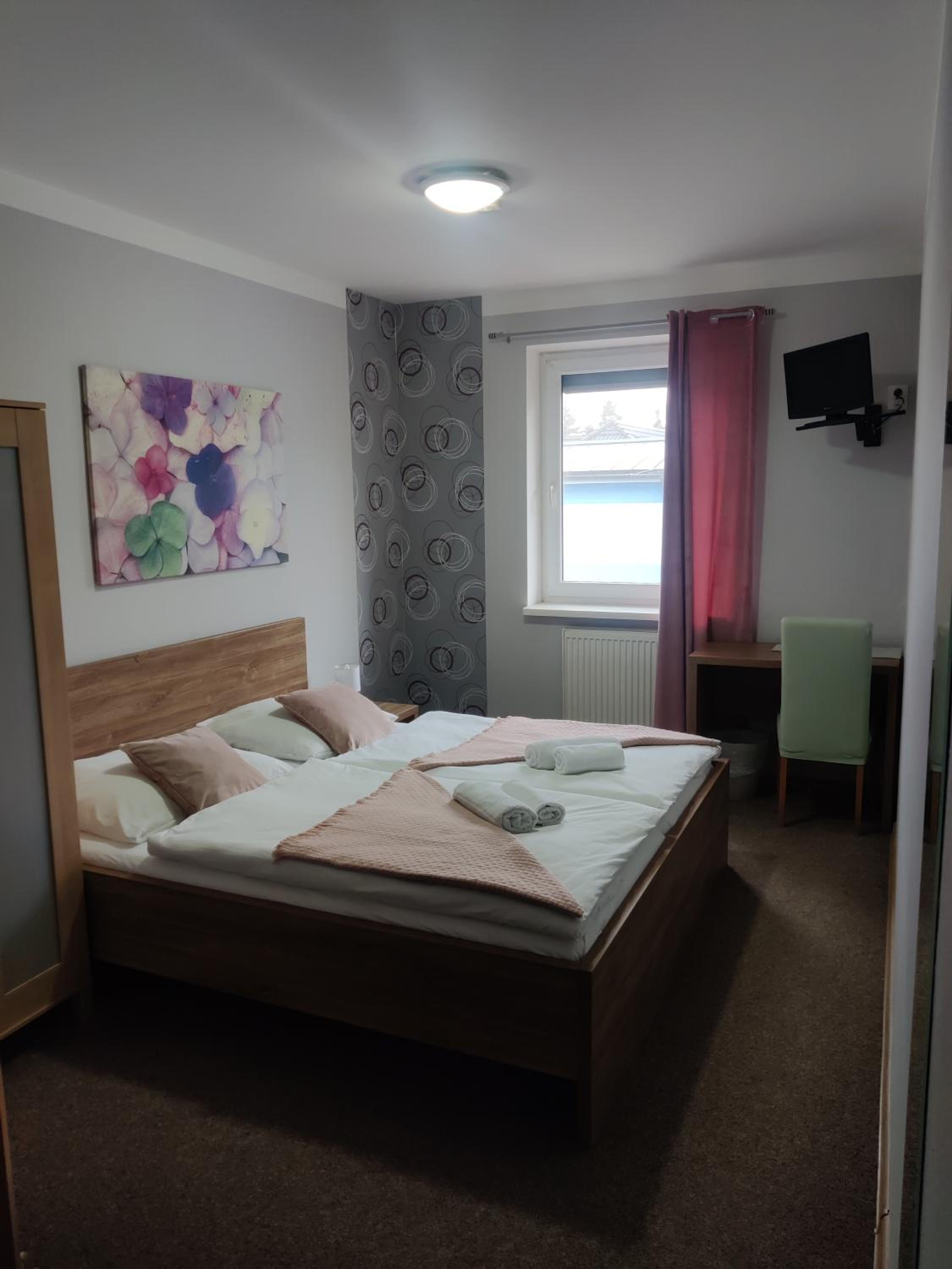 Double Room with Private Bathroom photo 1