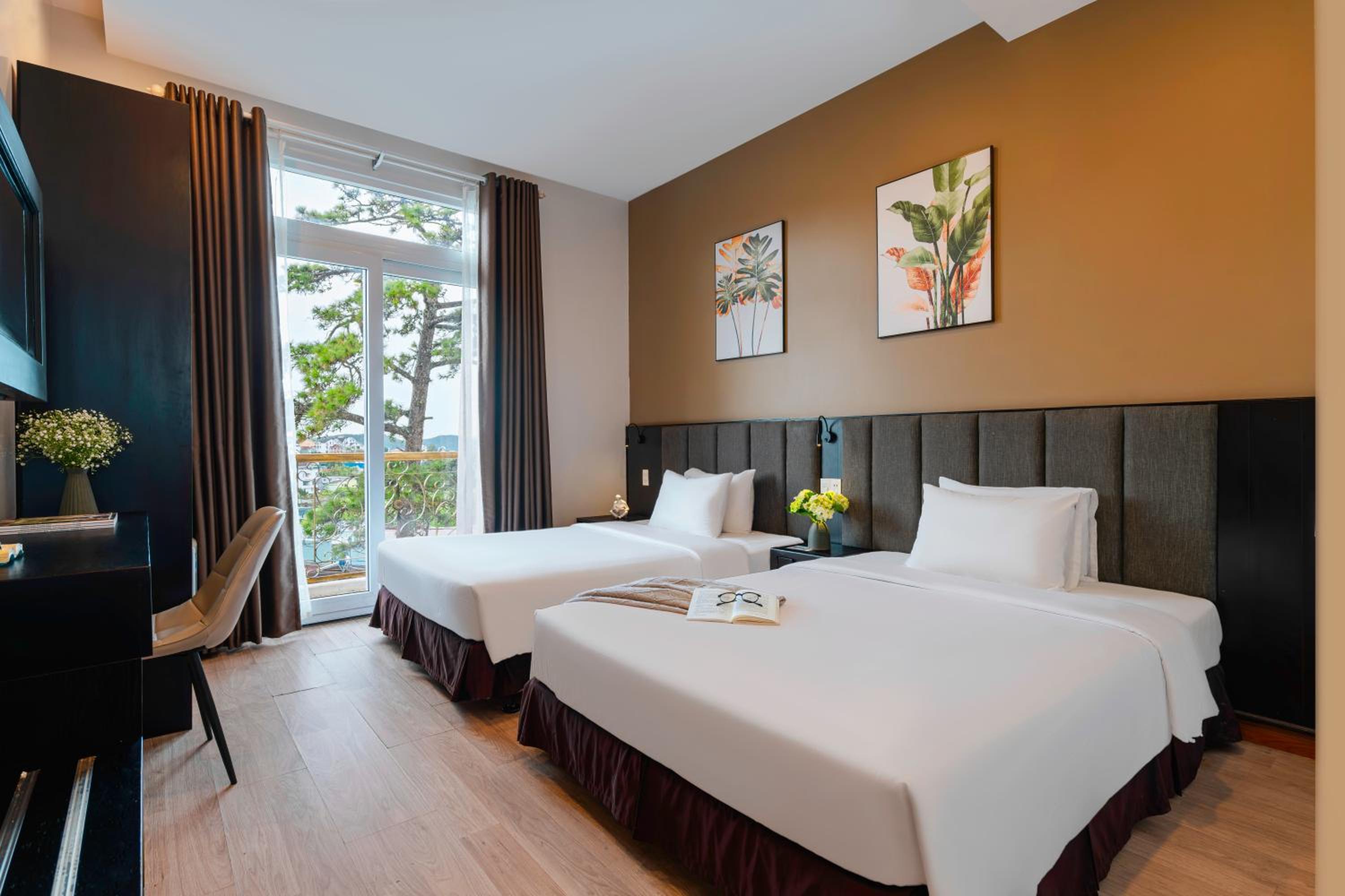 Triple Room with Balcony - Photo 4