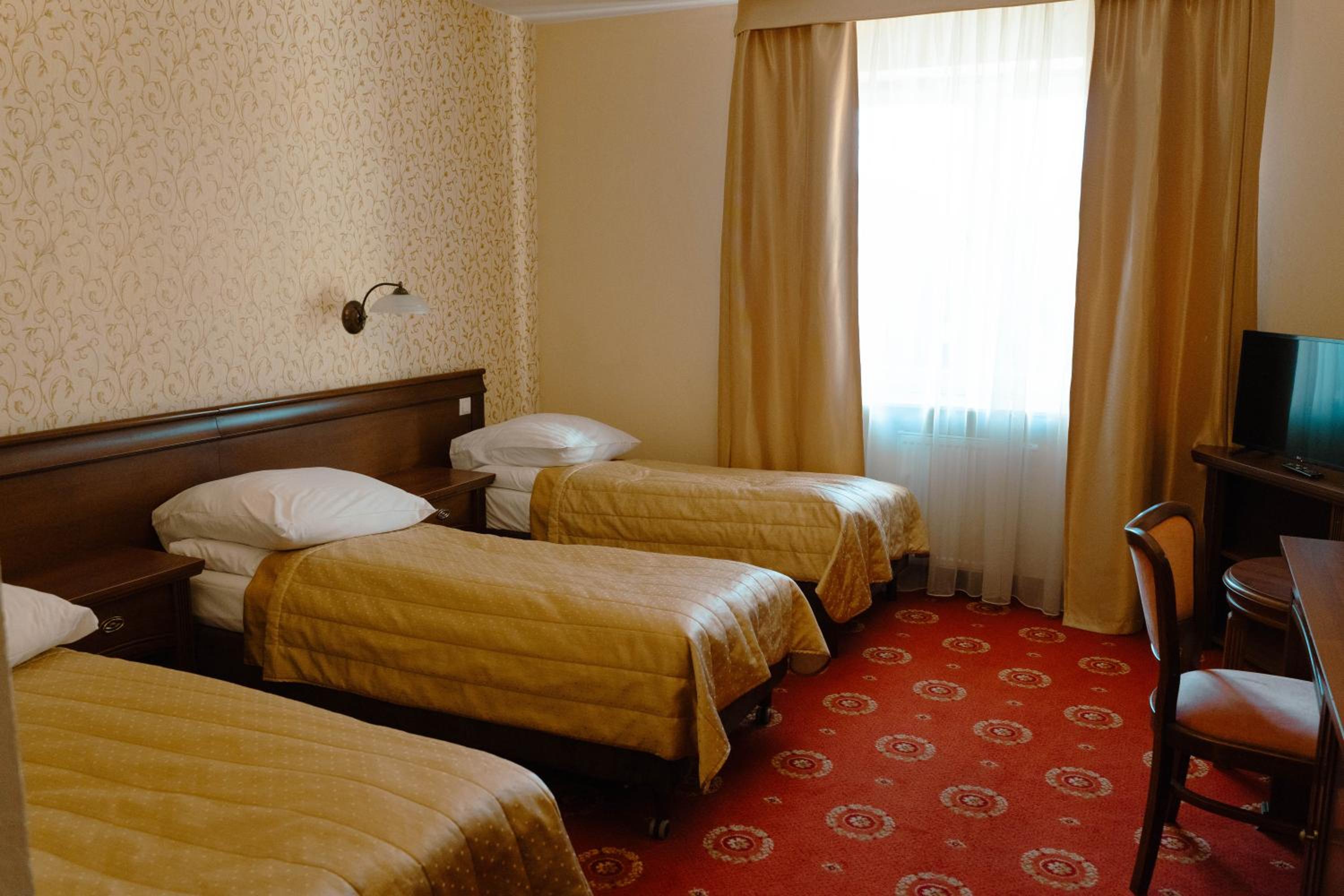 Triple Room - Photo 3