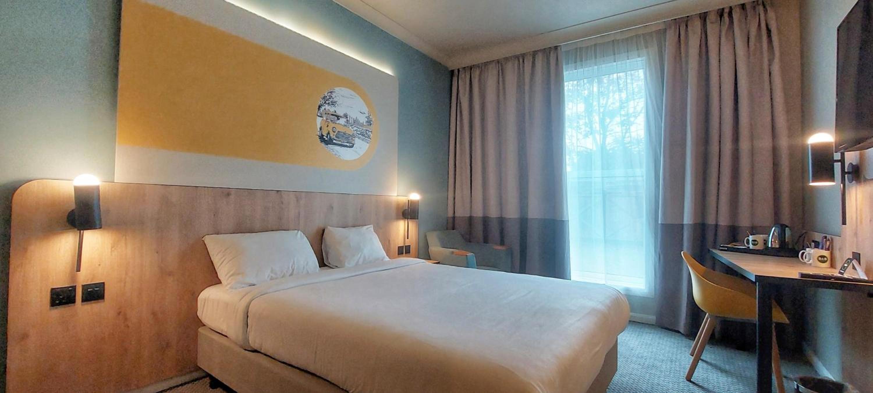 Double Room - Photo 8