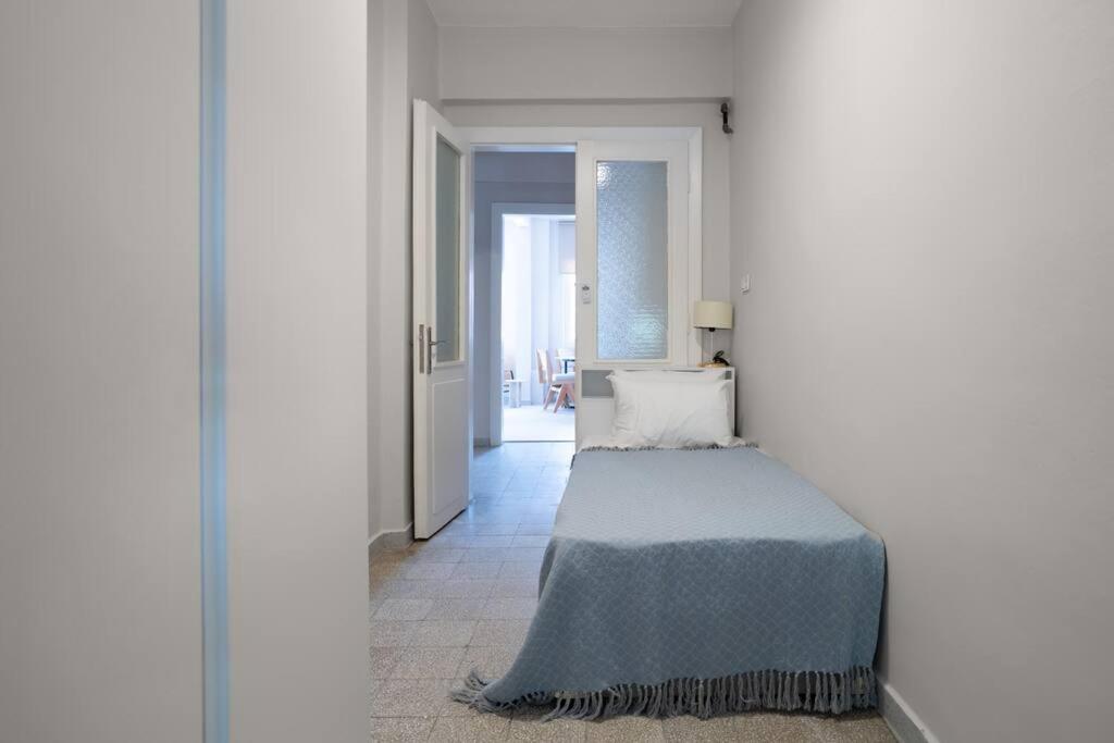 Two-Bedroom Apartment photo 2