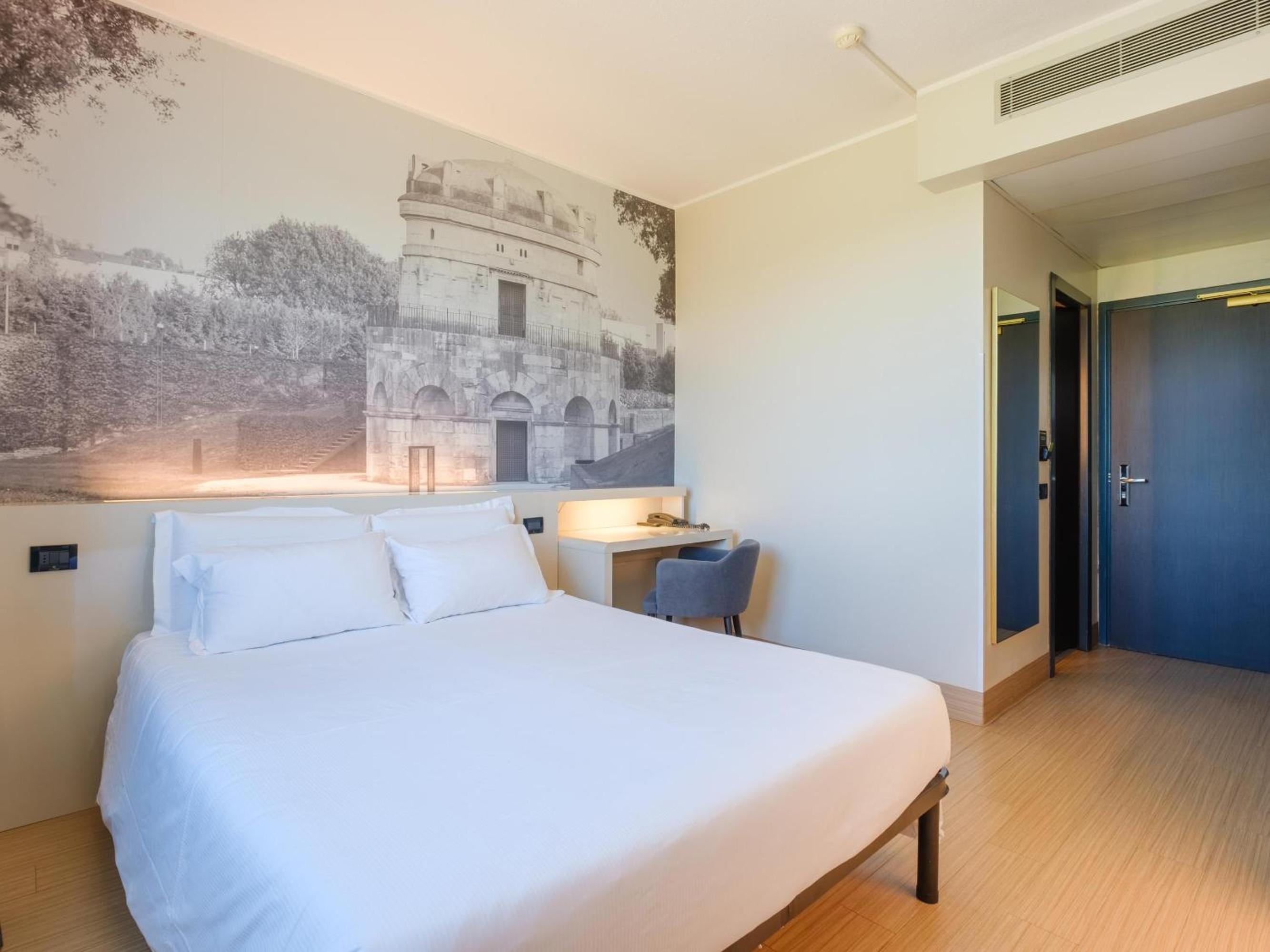 Superior Double Room - Photo 2