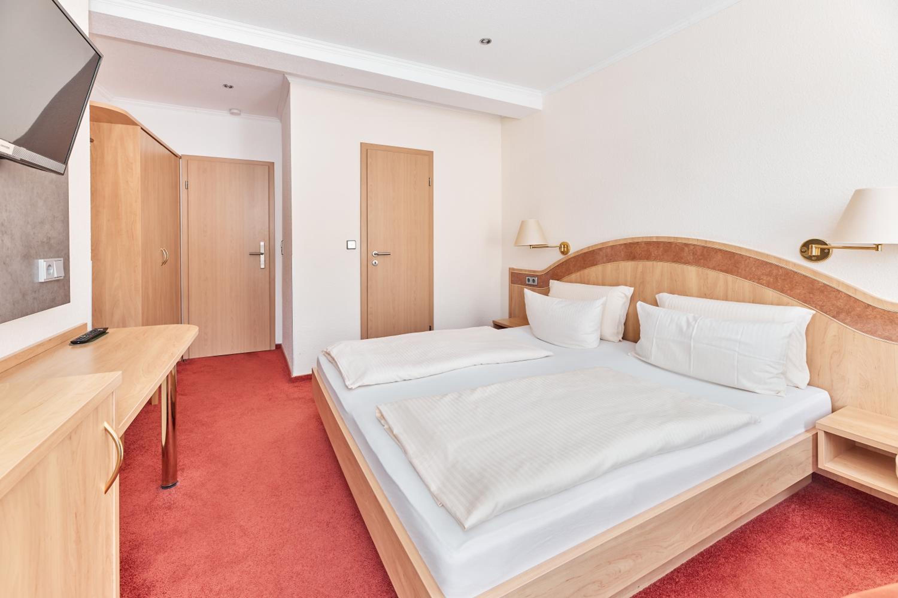Comfort Double Room with River View - Photo 1