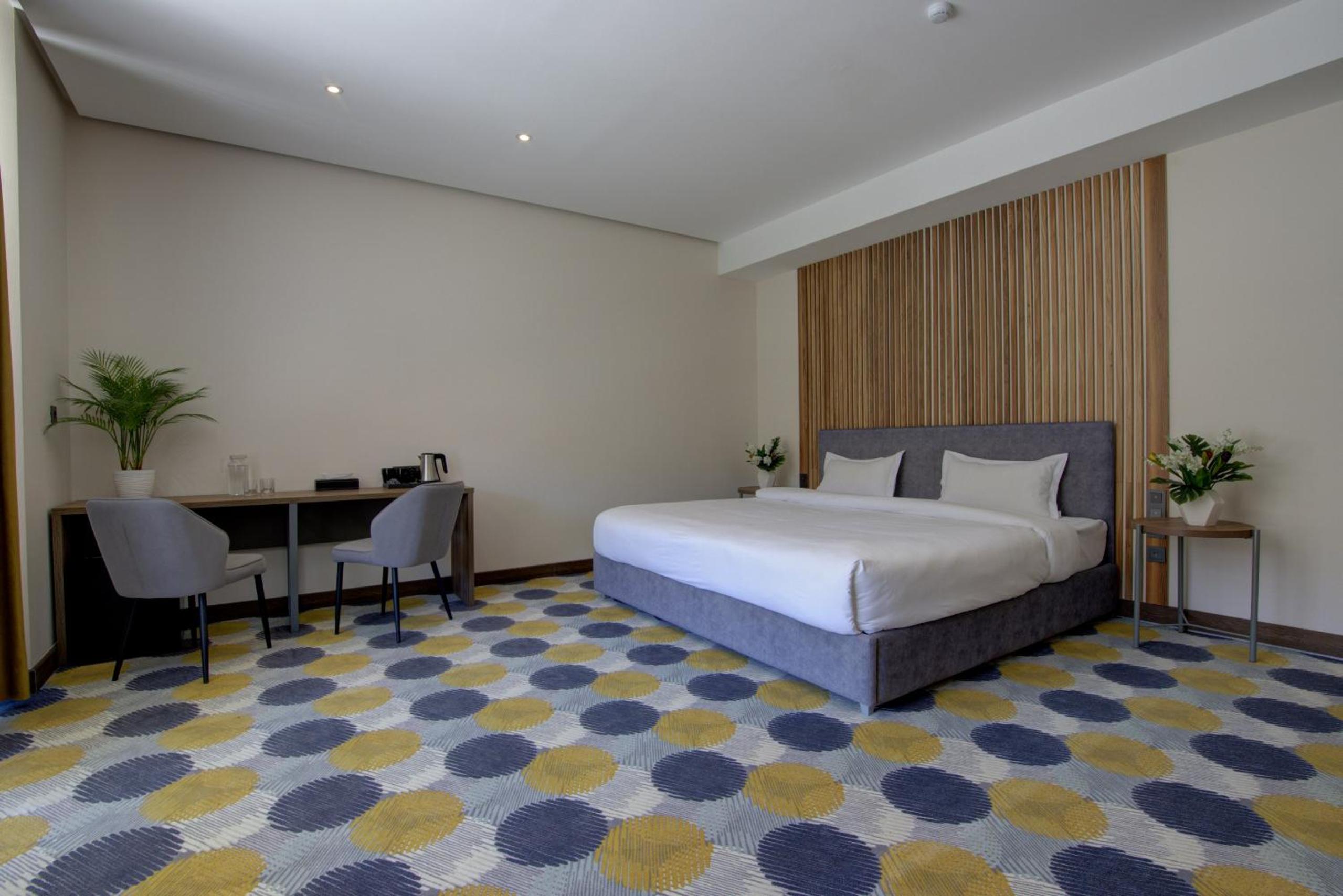Family Suite with Balcony photo 1