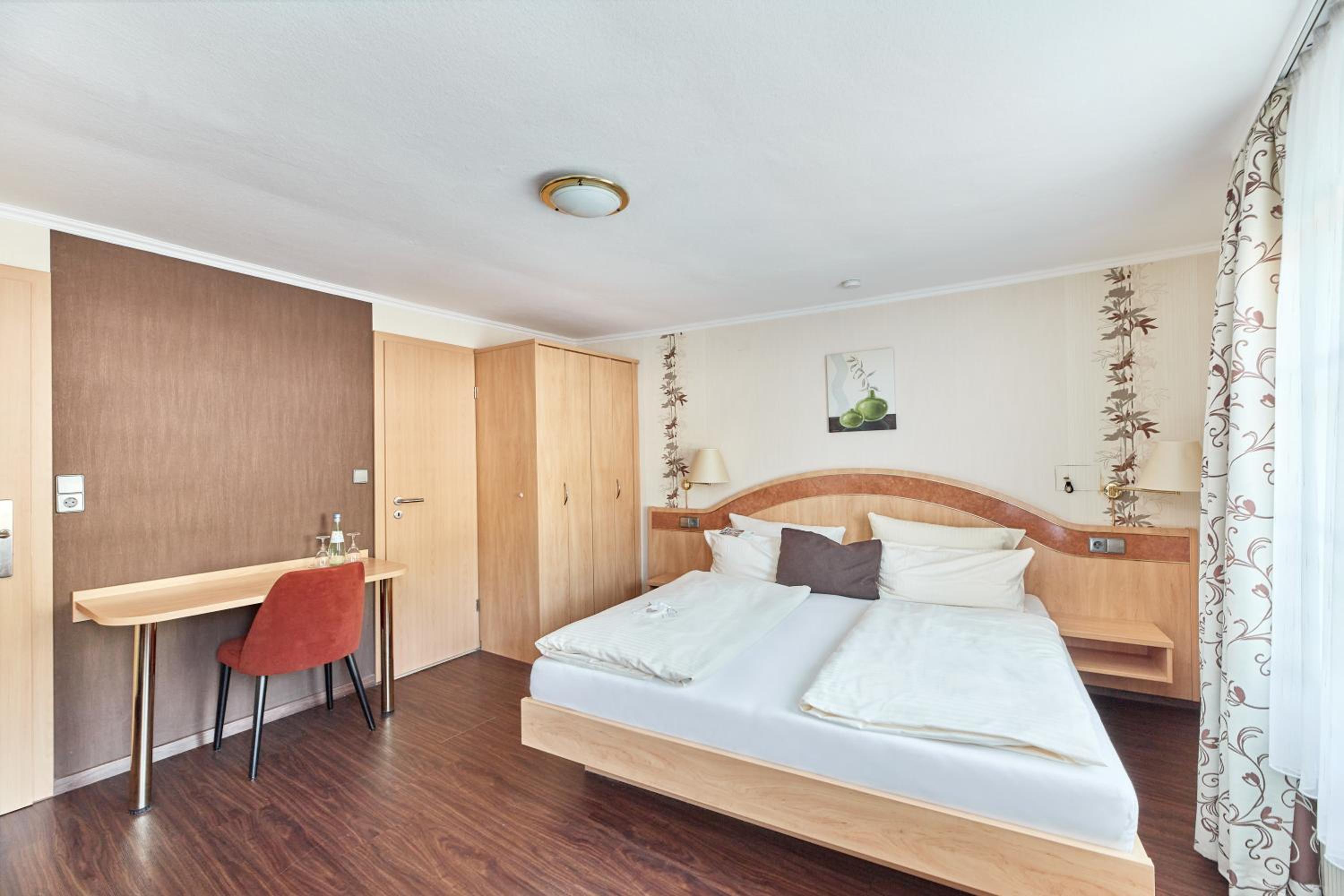 Comfort Double Room with River View - Photo 8